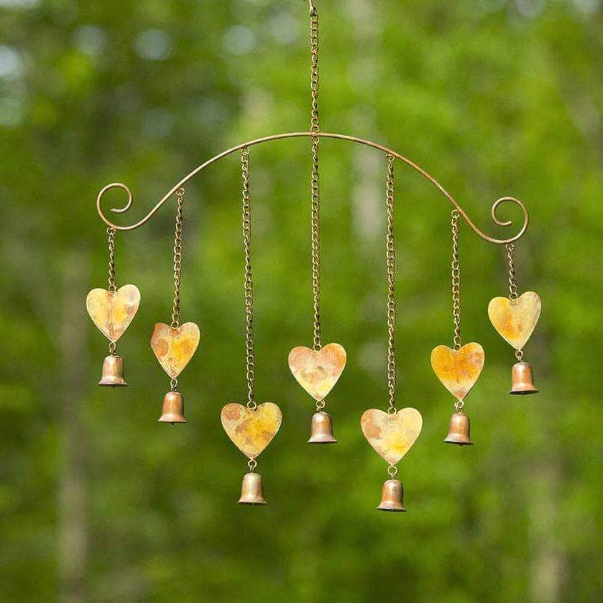 Hearts Wind Chime - Elegant Outdoor Garden Decor with Melodic Tones for Patio, Porch, and Backyard Relaxation