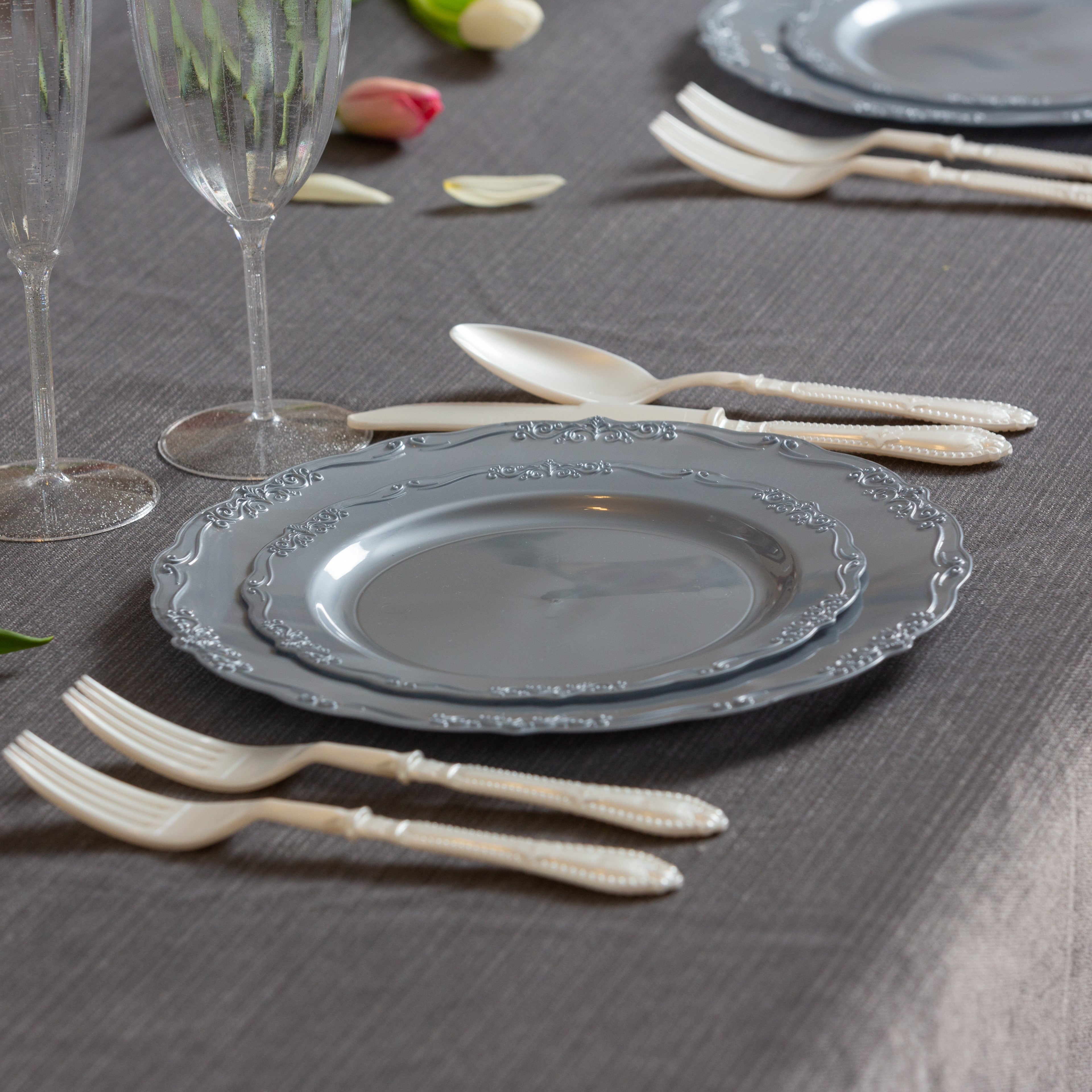 Vintage Silver Plastic Party Bundle - Elegant Disposable Tableware Set for Wedding, Birthday, Anniversary & Holiday Celebrations