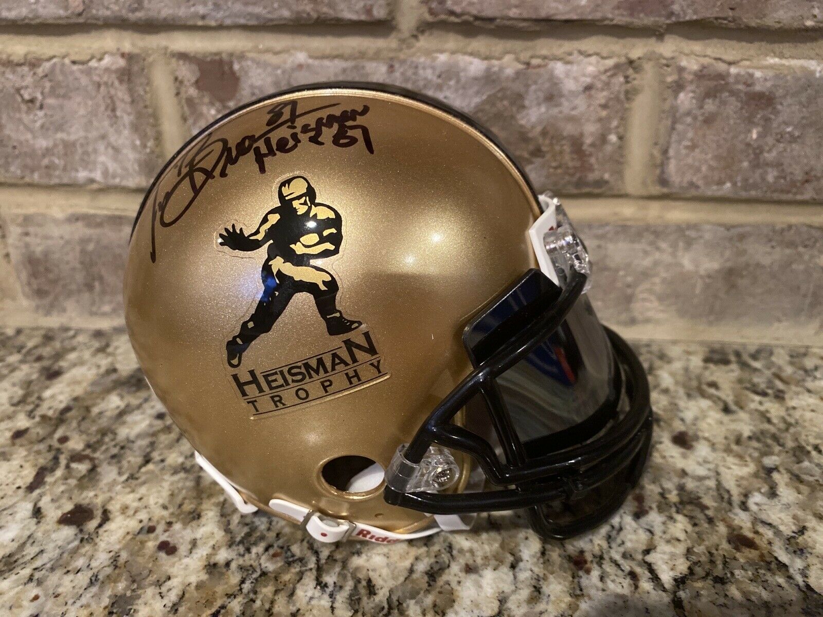 Tim Brown Signed Heisman Trophy Mini Helmet - Authentic Autograph with 'Heisman 87' Inscription & Custom Heisman Visor - Perfect for Sports Memorabilia Collectors and Notre Dame Fans