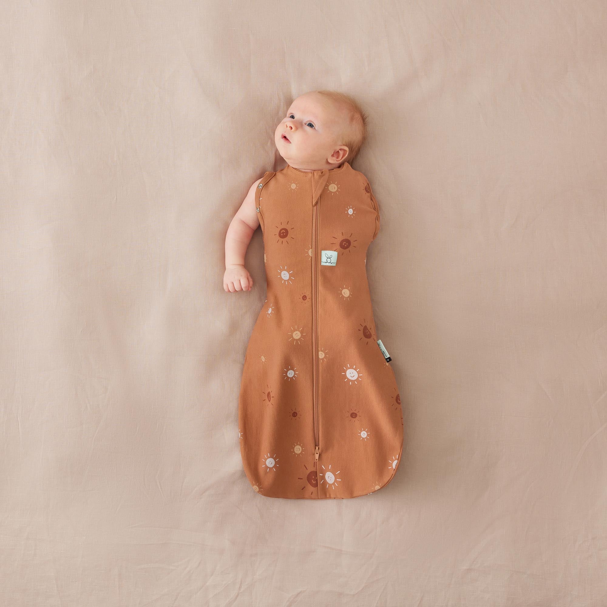 ErgoPouch Cocoon Zip Swaddle Bag 0.2 TOG - Lightweight Baby Sleep Sack for Newborns & Infants - Perfect for Sunny Days & Warm Weather Nursery Essentials