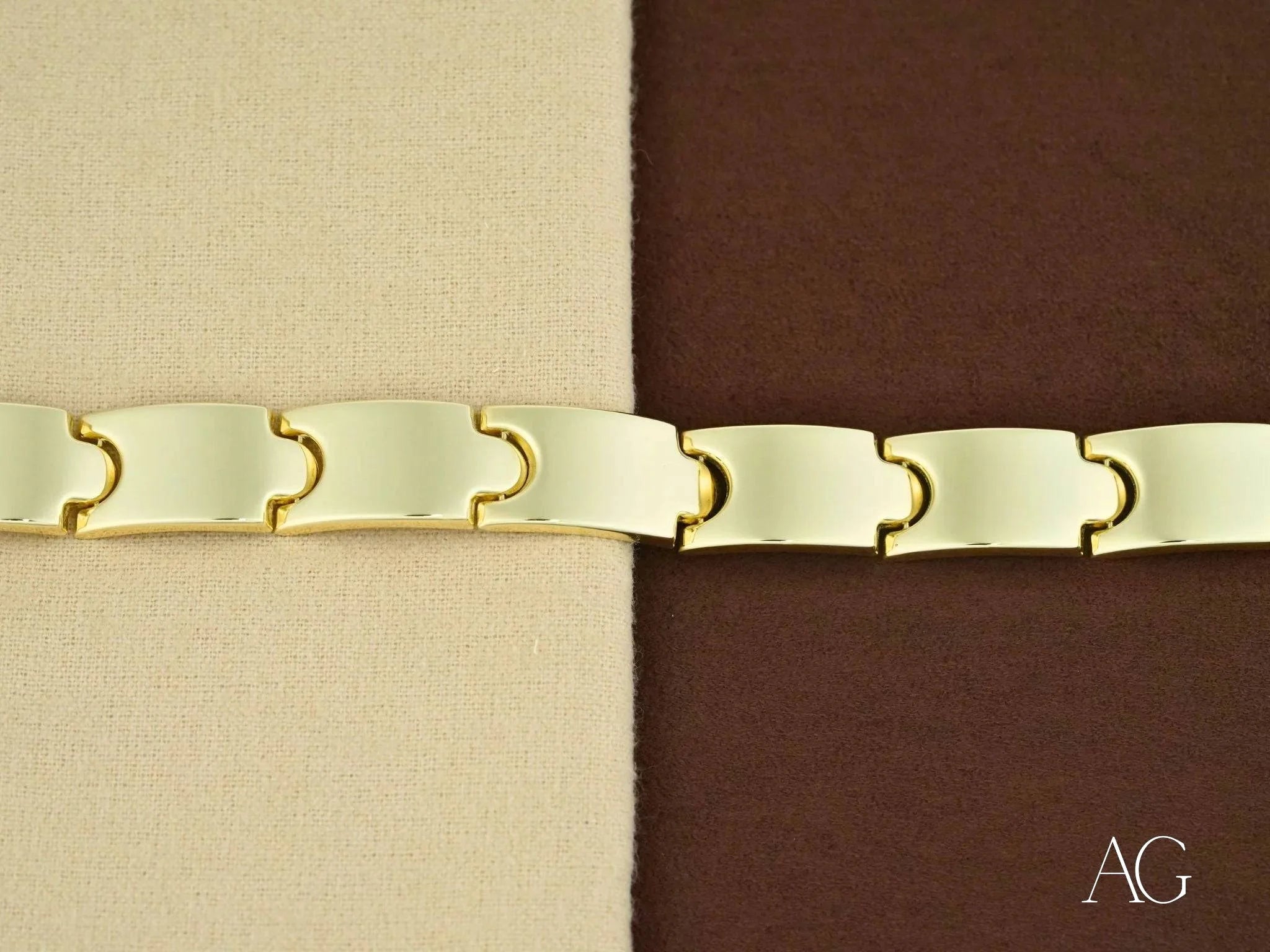 18K Solid Gold Men's Bracelet - Luxurious Open Box Clasp Design for Gifts, Weddings & Special Occasions
