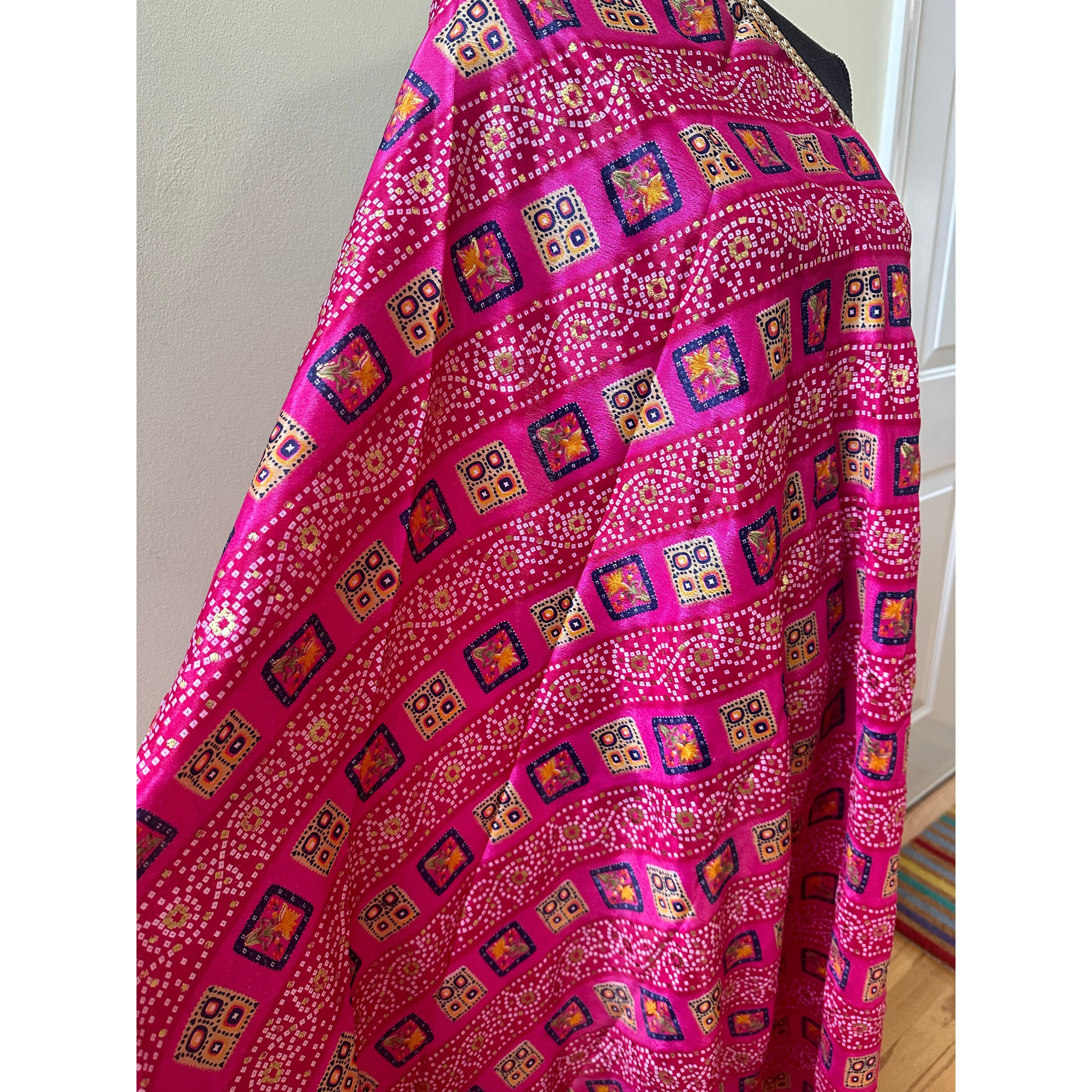 Pink Bandhini Dupatta Scarf - Traditional Indian Stole for Women, Wedding & Party Accessory - Perfect for Festivals, Bridal Wear & Ethnic Outfits