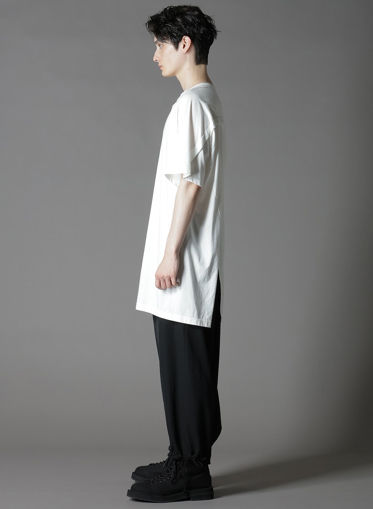 Soft Cotton Jersey Raglan T-Shirt with Front Slit & Short Sleeves - Casual Comfort Wear for Everyday Outfits, Street Style & Lounge