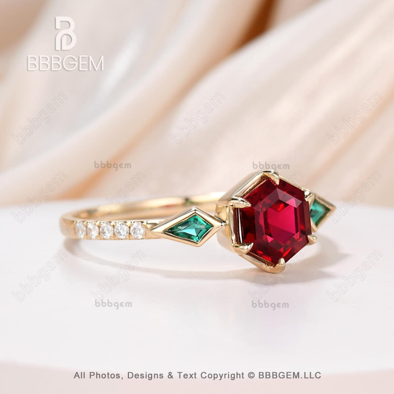 Unique Hexagon Garnet and Emerald Engagement Ring - Bezel Set Rose Gold Wedding Band for Women - Perfect for Proposals, Anniversaries, and Special Occasions