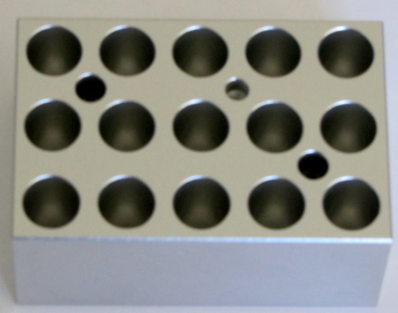 High-Quality Heating Block for Minit-100 Dry Bath | Lab Heat Block for 2.0 mL Tubes | Perfect for PCR, DNA/RNA Sample Preparation & Laboratory Experiments