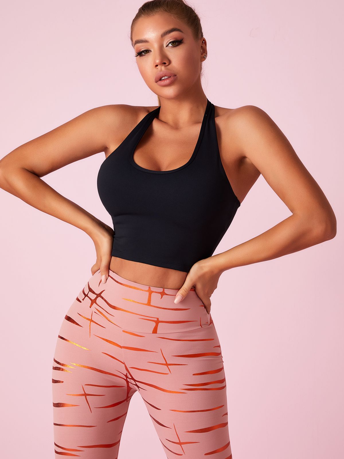 ZASUWA Women's Workout Sports Bras - Roman Knot Halter Design for Back Support & Style - Perfect for Yoga, Running & Gym Training