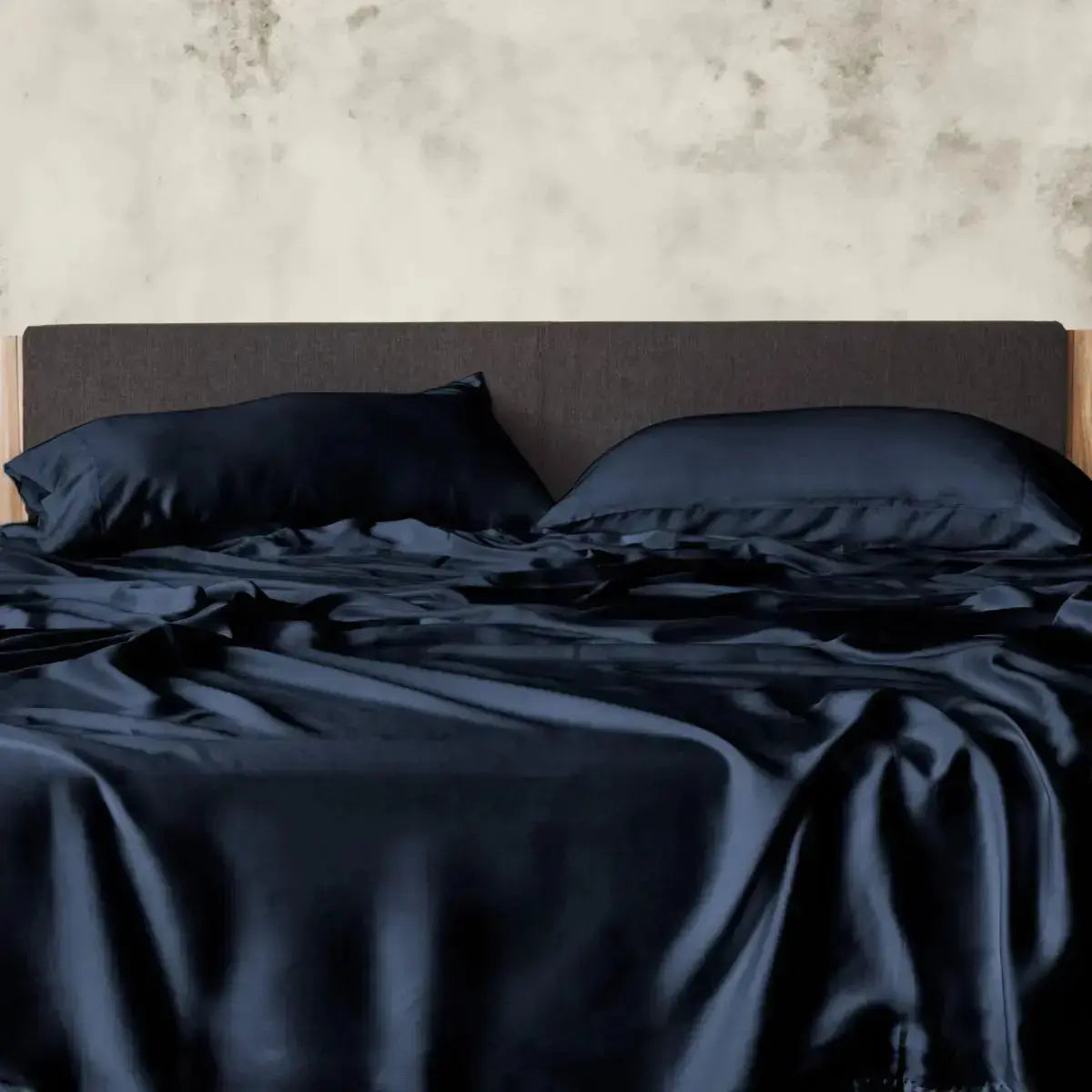 Luxe CleanBamboo® Sateen Flat Sheet - Soft Bamboo Bed Sheet Set for Hotel & Home Use - Breathable Cooling Bedding for All Seasons