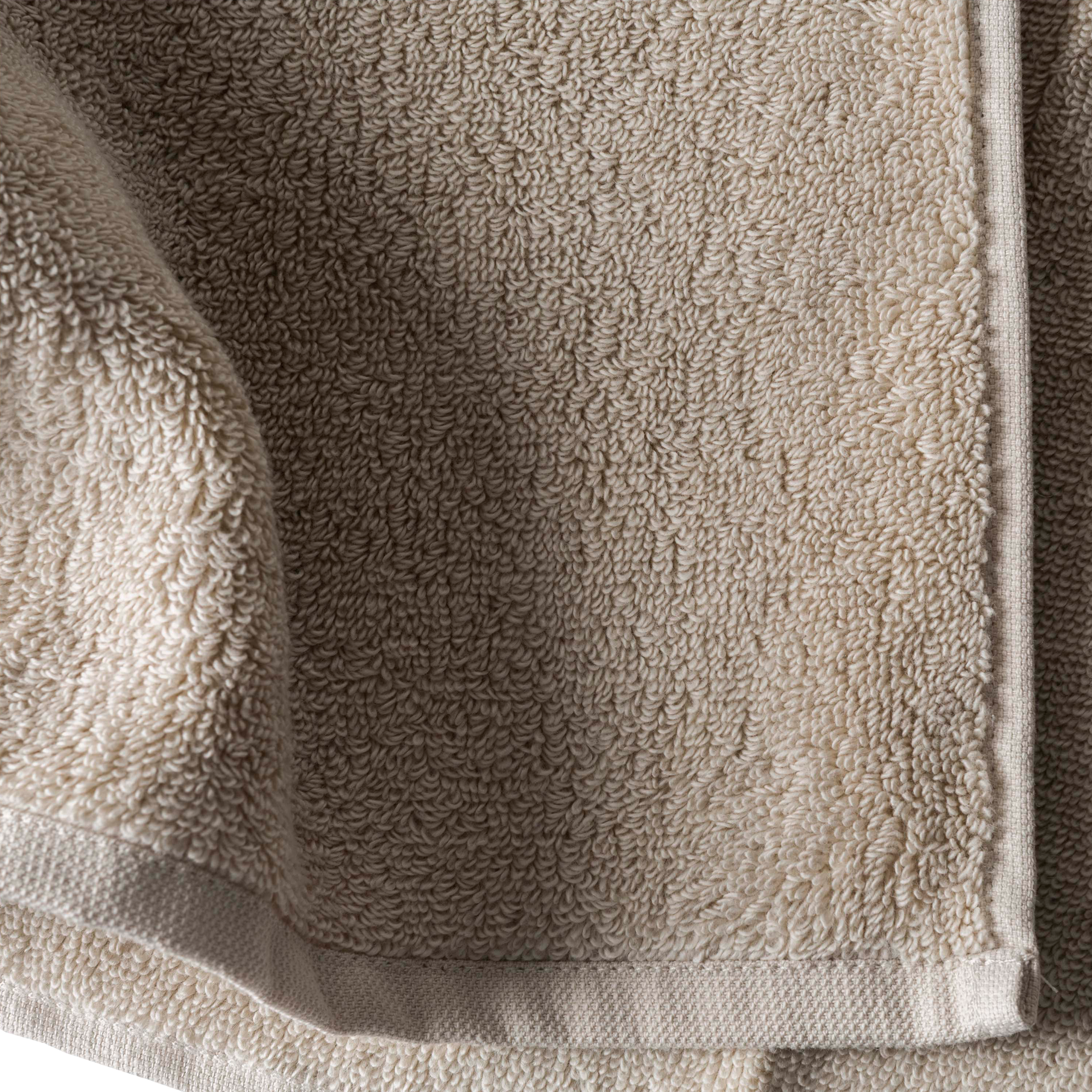Premium Ginger's Roger Luxury Bath Towel Set - Soft, Absorbent & Quick-Drying for Spa, Beach & Home Use