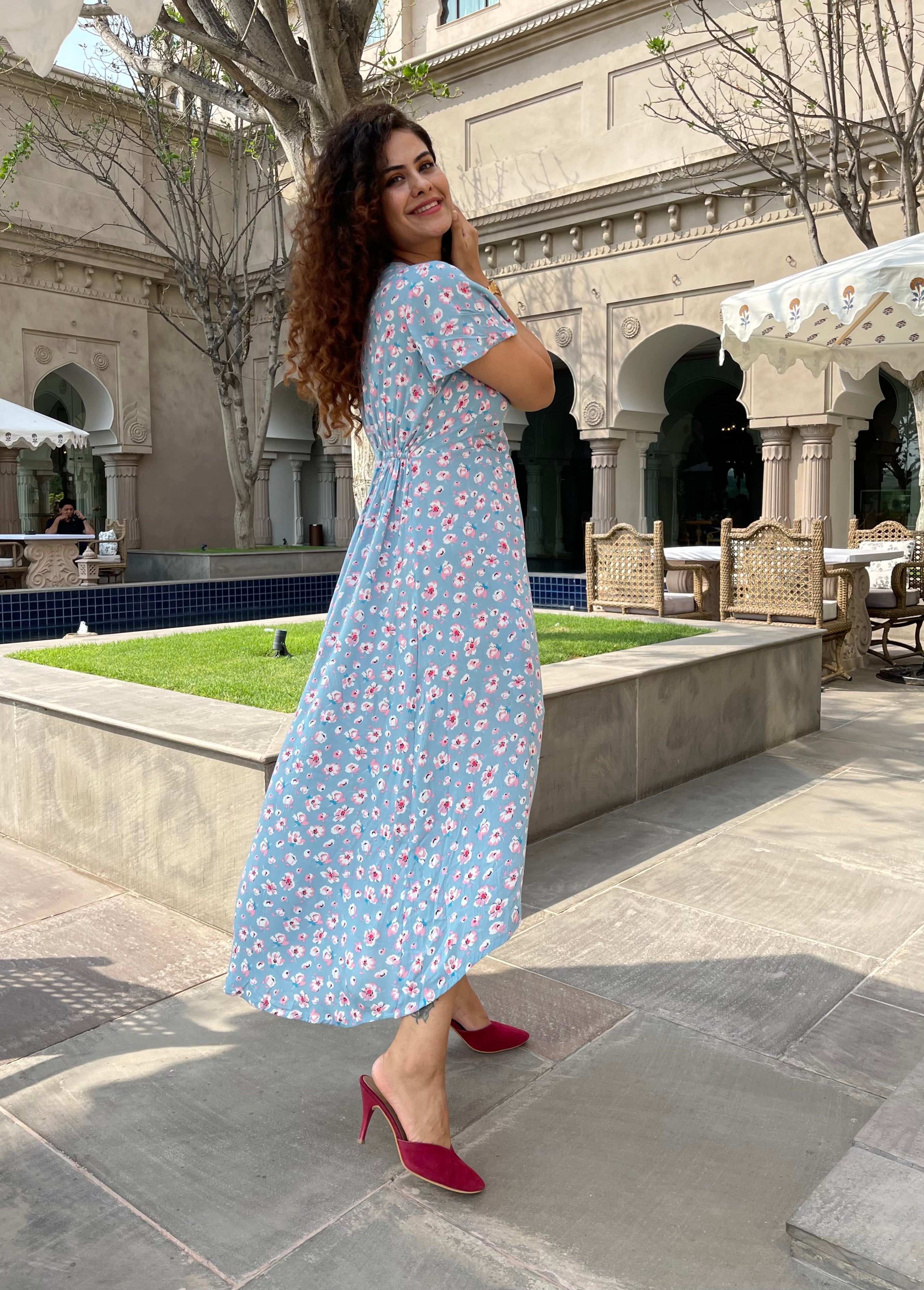 FLORA BLUE MAXI DRESS Women's Flowy Summer Dress - Perfect for Beach Vacations, Weddings & Date Nights