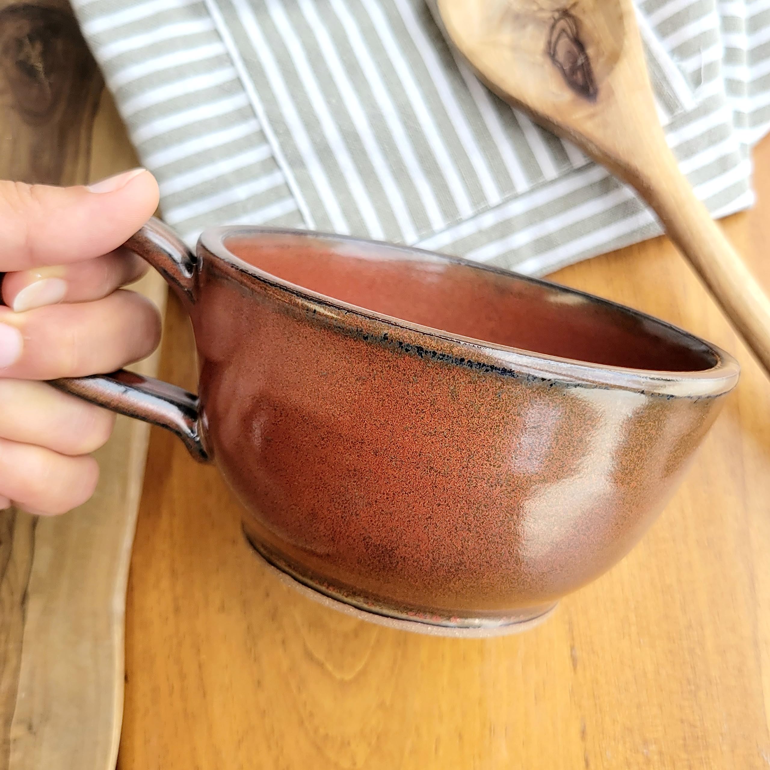 Farmhouse Style Soup Bowls with Handles - Set of 2 Deep Large Ceramic Bowls for Soup, Chowder, Stew - Rustic Handmade Pottery Kitchen Decor - Perfect for Cozy Meals, Dinner Parties & Farmhouse Decor