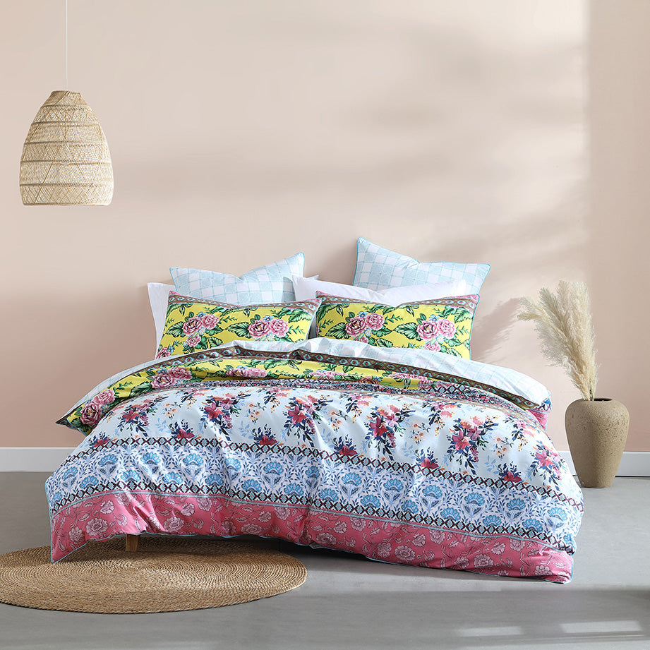 Clover Spring Quilt Cover Set - Single Bed Size, Soft Floral Pattern Bedding for Cozy Comfort | Perfect for Guest Rooms, Dorms & Seasonal Decor