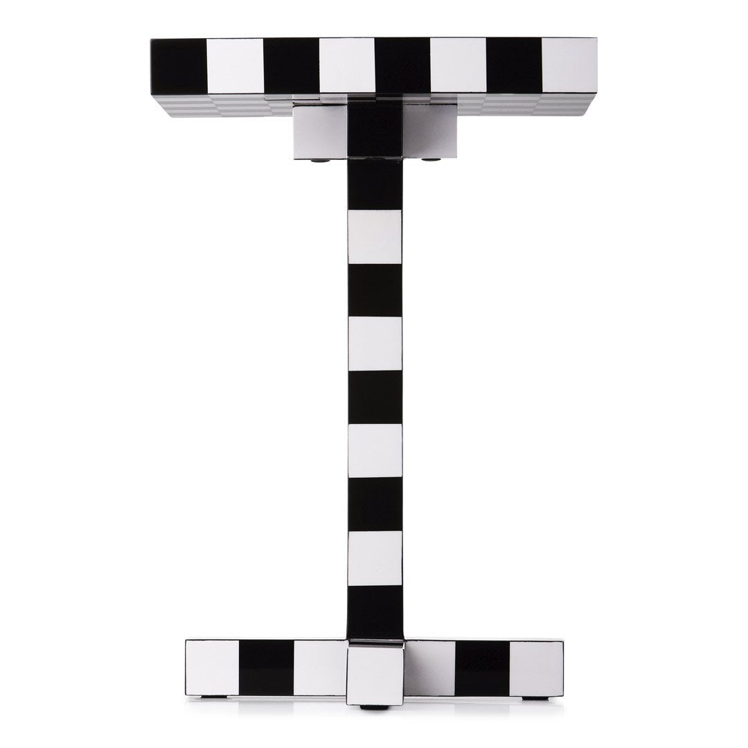 Moooi Modern Front Chess Table - Elegant Wooden Chess Board with Storage for Home & Office Decor - Perfect for Game Nights & Stylish Interior Design