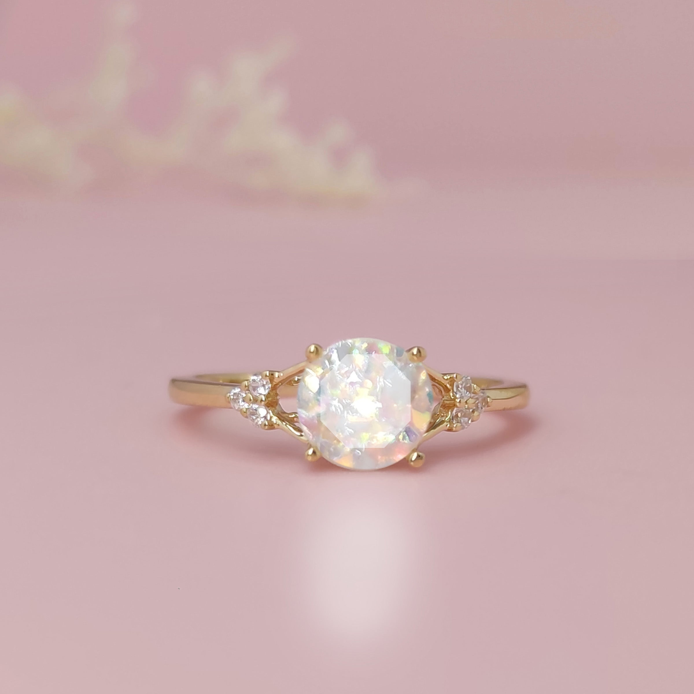 Elysian Glow: Ashes Ring - Elegant Memorial Jewelry for Ashes Keepsake, Cremation Ring for Women & Men - Perfect for Remembrance, Sympathy Gifts & Special Occasions