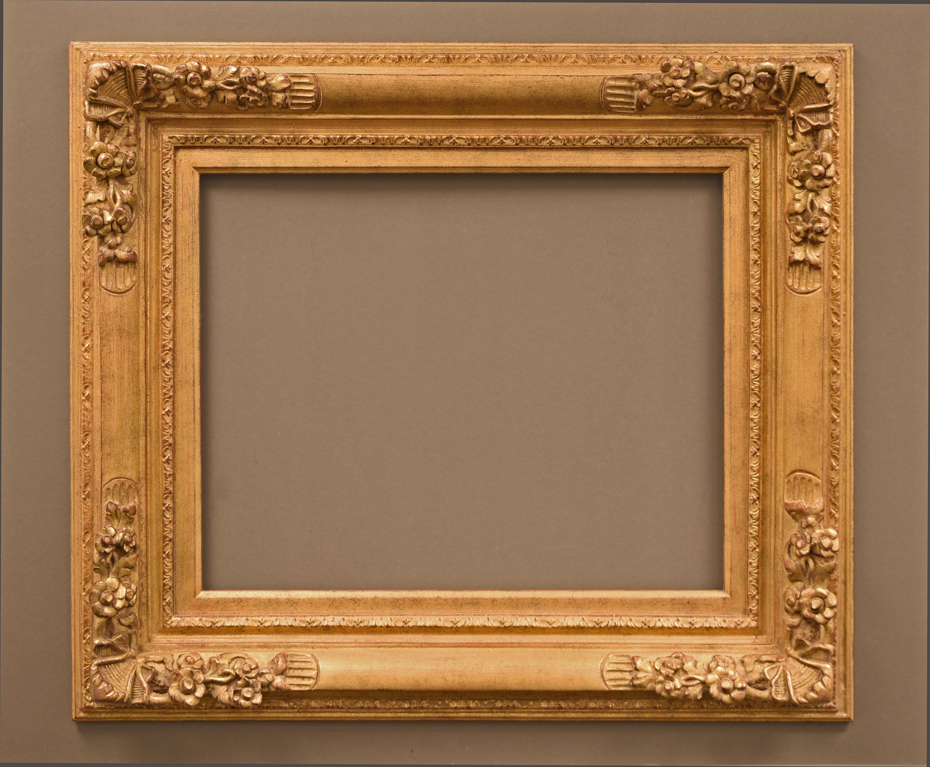 Versailles 1 - Elegant Home Decor & Luxury Gift Ideas for Living Room, Bedroom & Wedding Decorations