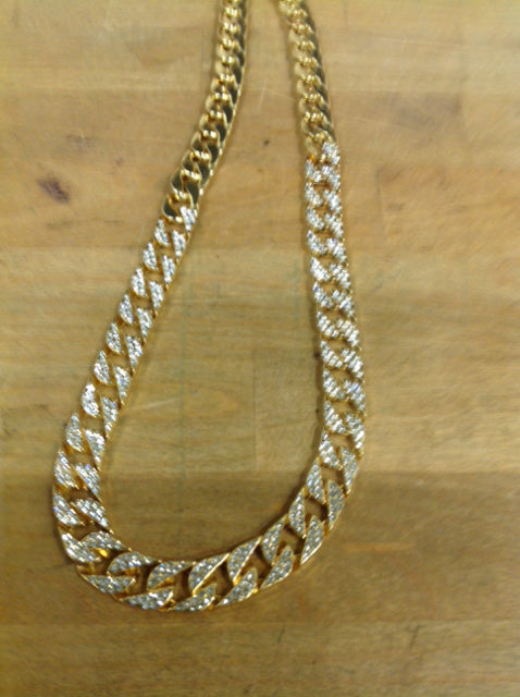 Gold Link Chain Necklace for Women - Elegant Layered Paive Design | Perfect for Everyday Wear, Parties & Special Occasions