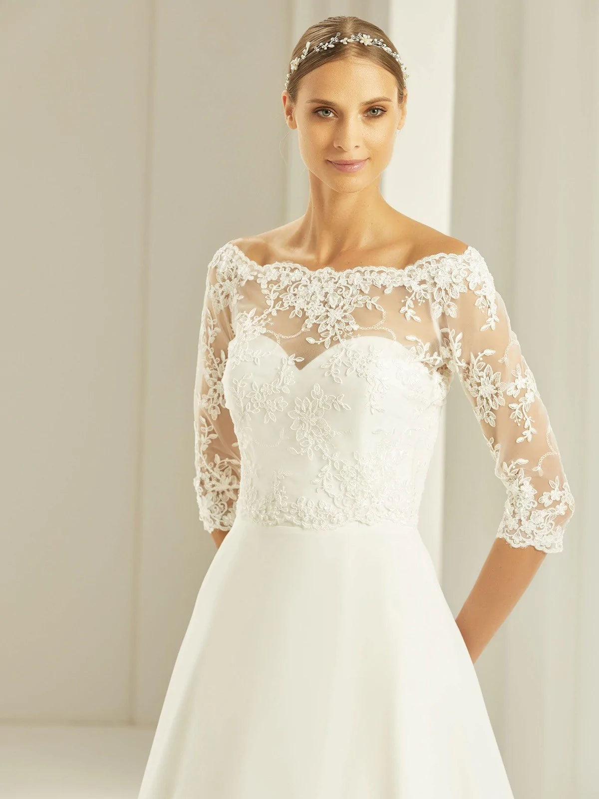 Bianco Evento Ivory Lace Bridal Bolero - Elegant Wedding Dress Cover Up Shawl E274 | Perfect for Church Ceremonies, Outdoor Weddings & Formal Receptions