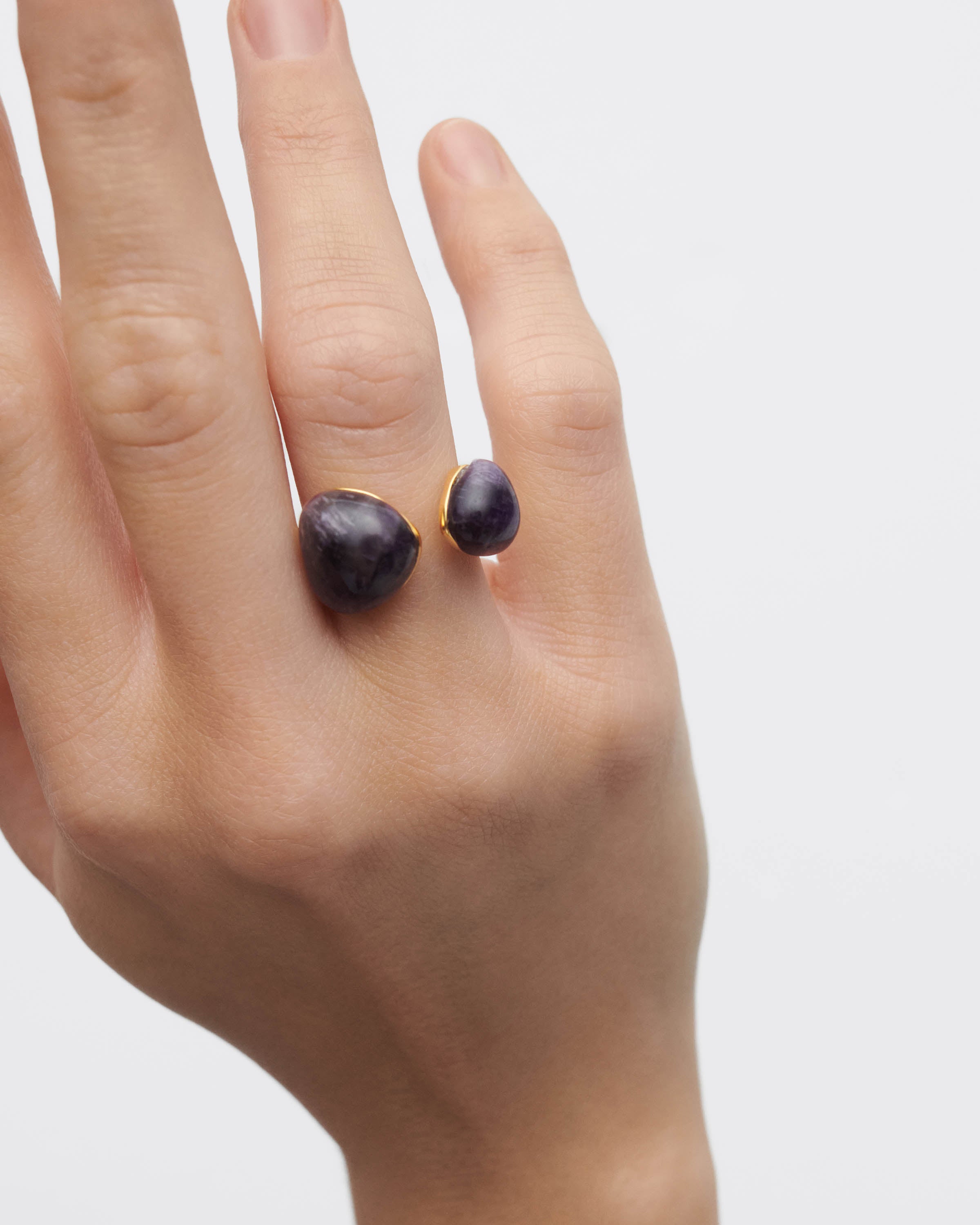 Amethyst Gravity Ring for Men & Women - Healing Crystal Jewelry for Stress Relief & Balance - Perfect for Meditation, Yoga & Everyday Wear