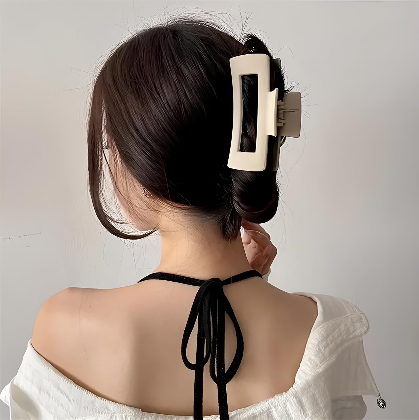 PACTIV 4-Piece Large Claw Clips for Thick Hair - Non-Slip Wide Open Hair Clips for Women & Girls, Strong Hold Ponytail Holder Hair Accessories - Perfect for Workouts, Office, and Everyday Styling
