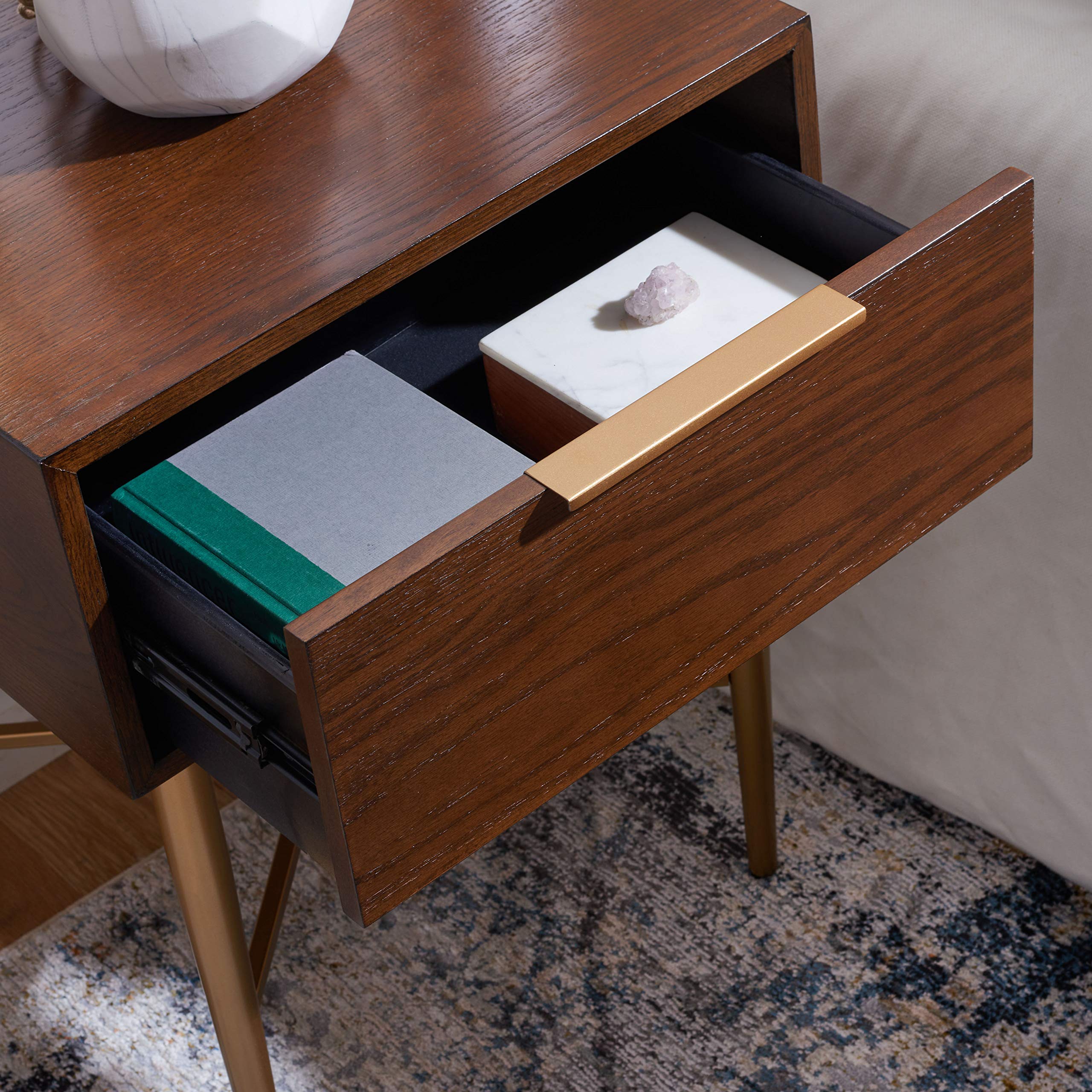 Safavieh Home Pierre Modern Walnut and Gold 1-Drawer Nightstand - Stylish Bedside Table for Bedroom Decor with Storage Space