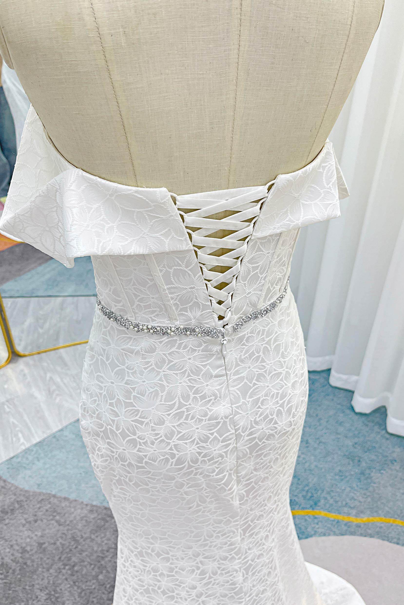 Elegant Mermaid Sweep Brush Train Jacquard Satin Wedding Dress CW3283 - Perfect for Beach, Church, and Ballroom Weddings
