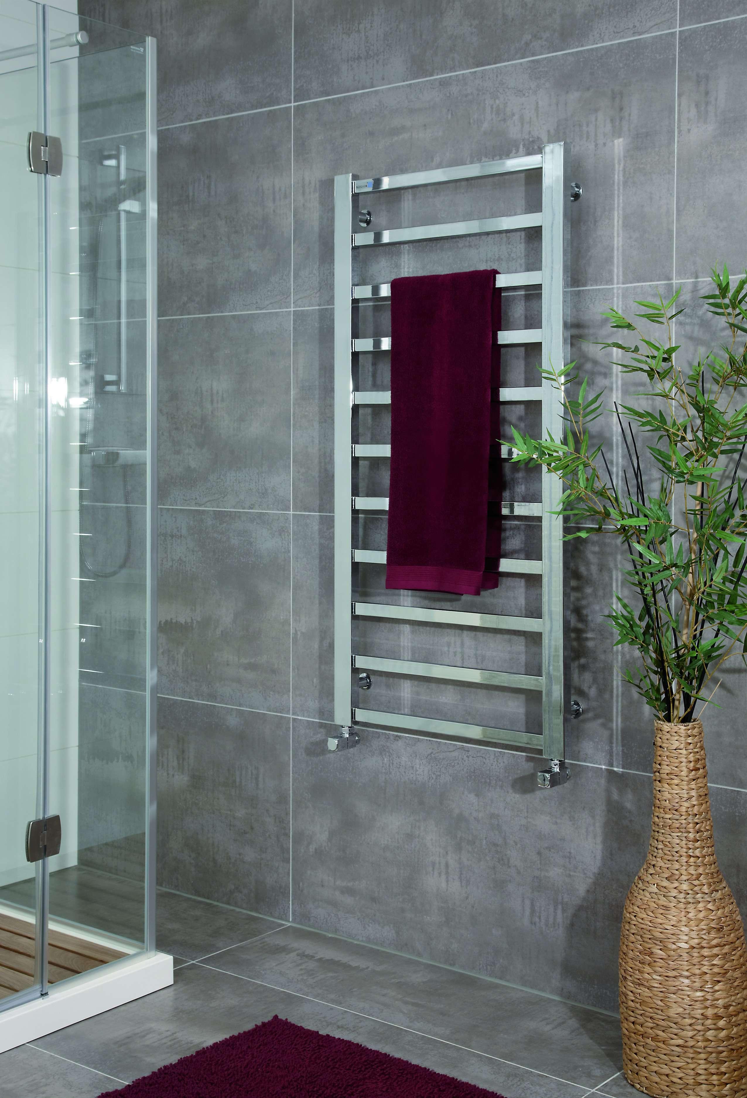 Tuzio Milano Hardwired or Plug-in Bathroom Towel Warmer Heater - 23.5