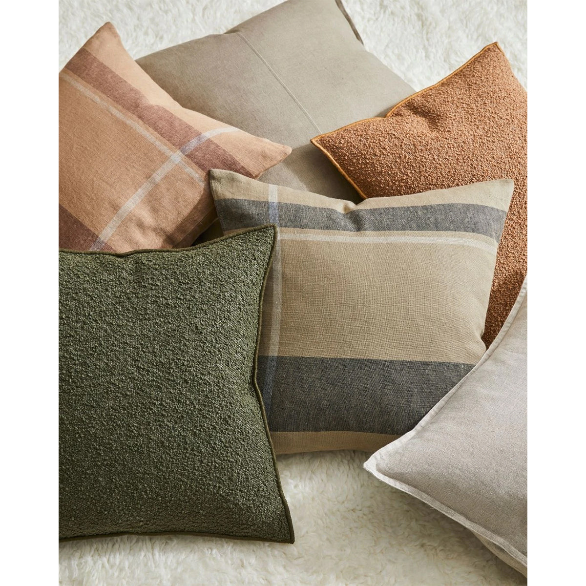 Premium Weave Alberto Cushion - Soft & Durable Home Decor Pillow for Sofa, Bed, or Chair - Perfect for Living Room, Bedroom, and Office Comfort
