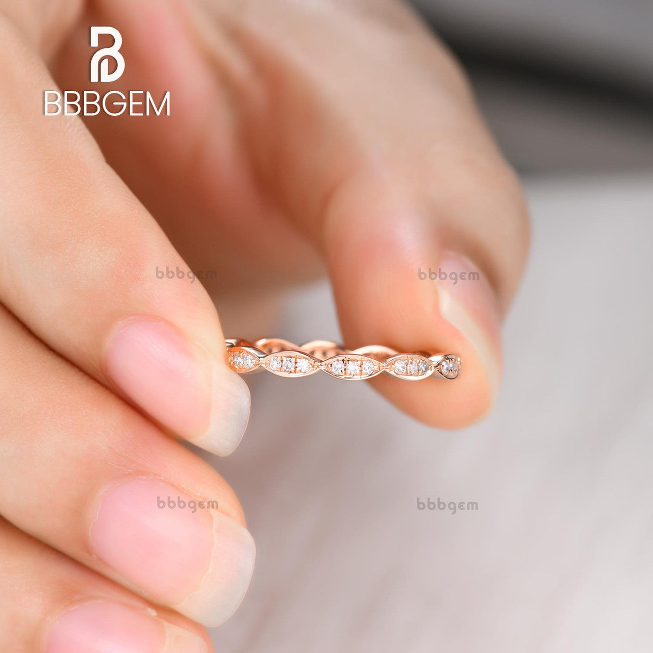 14K Rose Gold Art Deco Marquise Three Stone Wedding Ring Set - Round Diamond Engagement Ring & Matching Stacking Band for Women, Perfect for Bridal, Anniversary, and Special Occasions