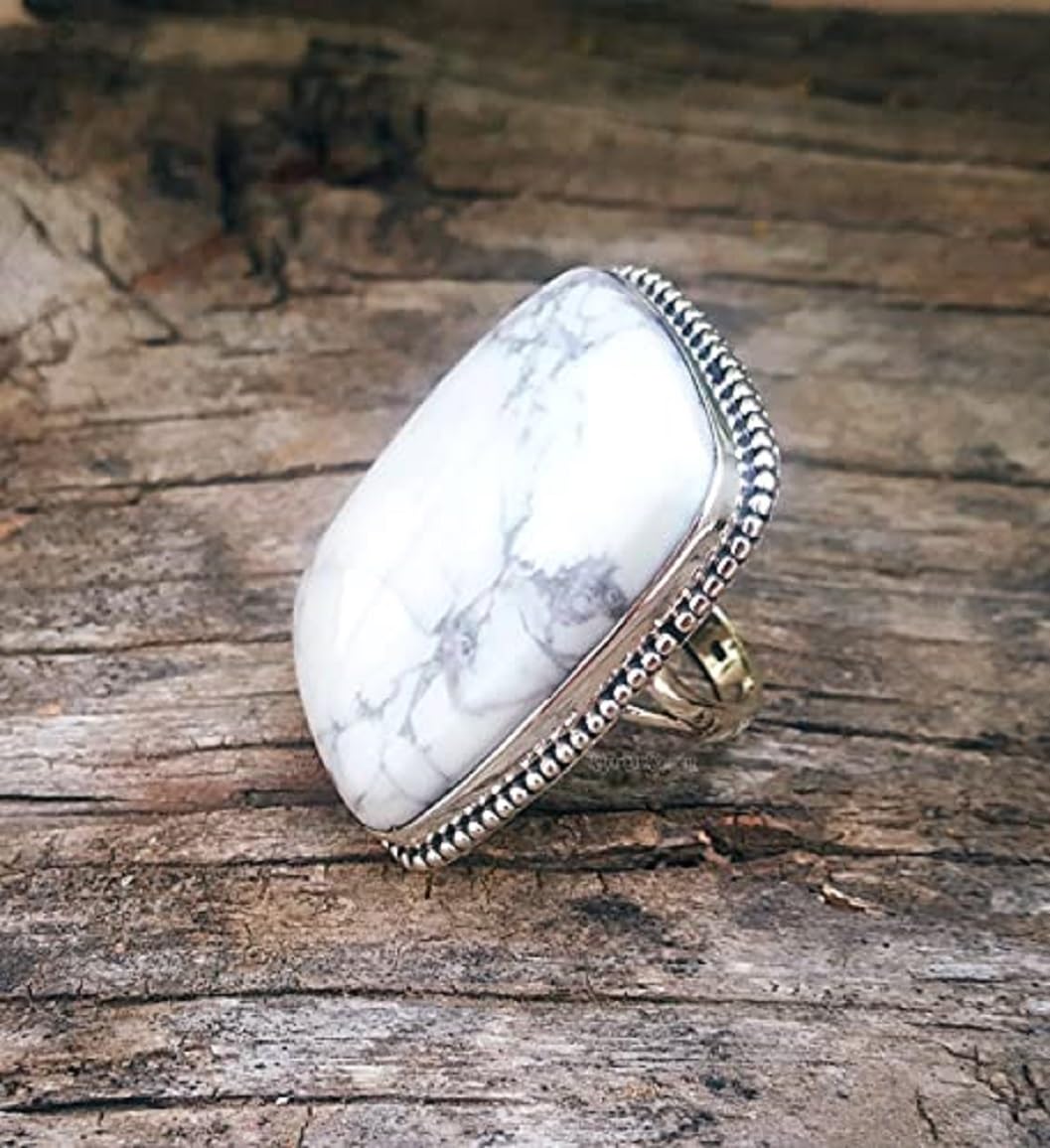 White Howlite Sterling Silver Ring – Antique Rectangle Boho Style Turquoise Howlite Promise Ring – Buffalo Ring, Healing Crystal Jewelry for Bridesmaids Gift & Gypsy Fashion – Perfect for Boho Weddings, Spiritual Healing & Everyday Wear (Size 6)