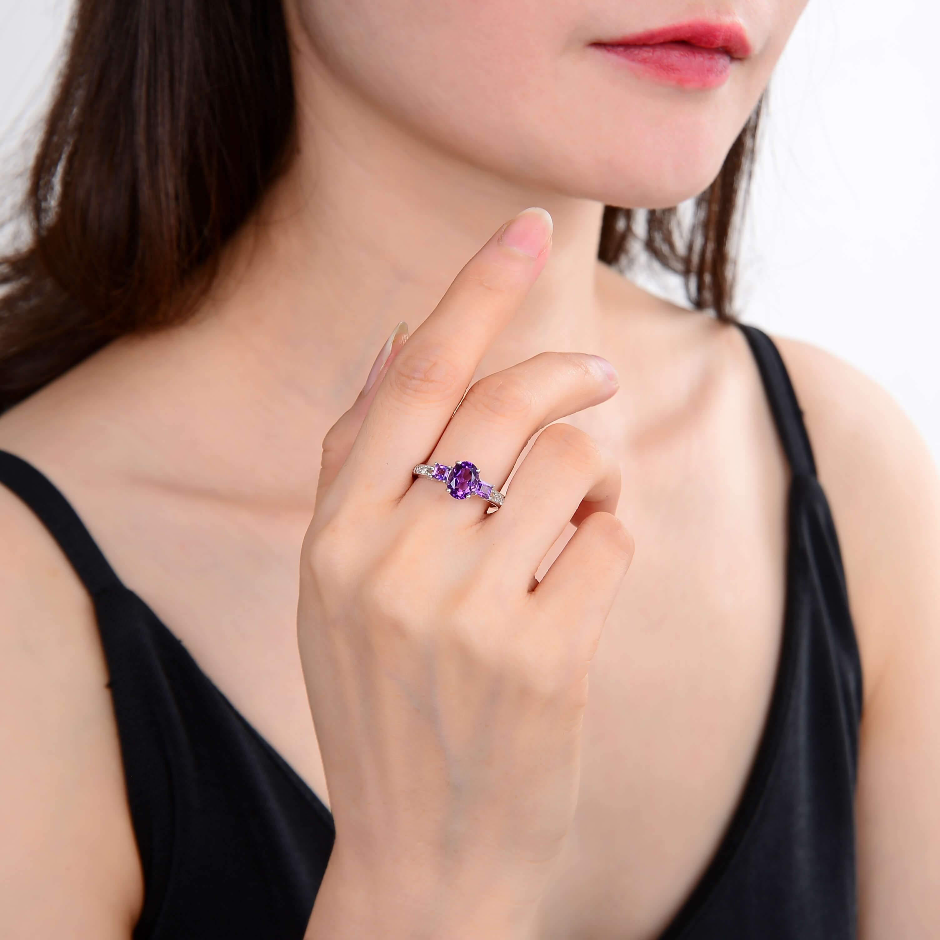 Amethyst Oval & Square Three Stone Ring – Elegant Purple Gemstone Jewelry for Women, Perfect for Weddings, Anniversaries & Special Occasions