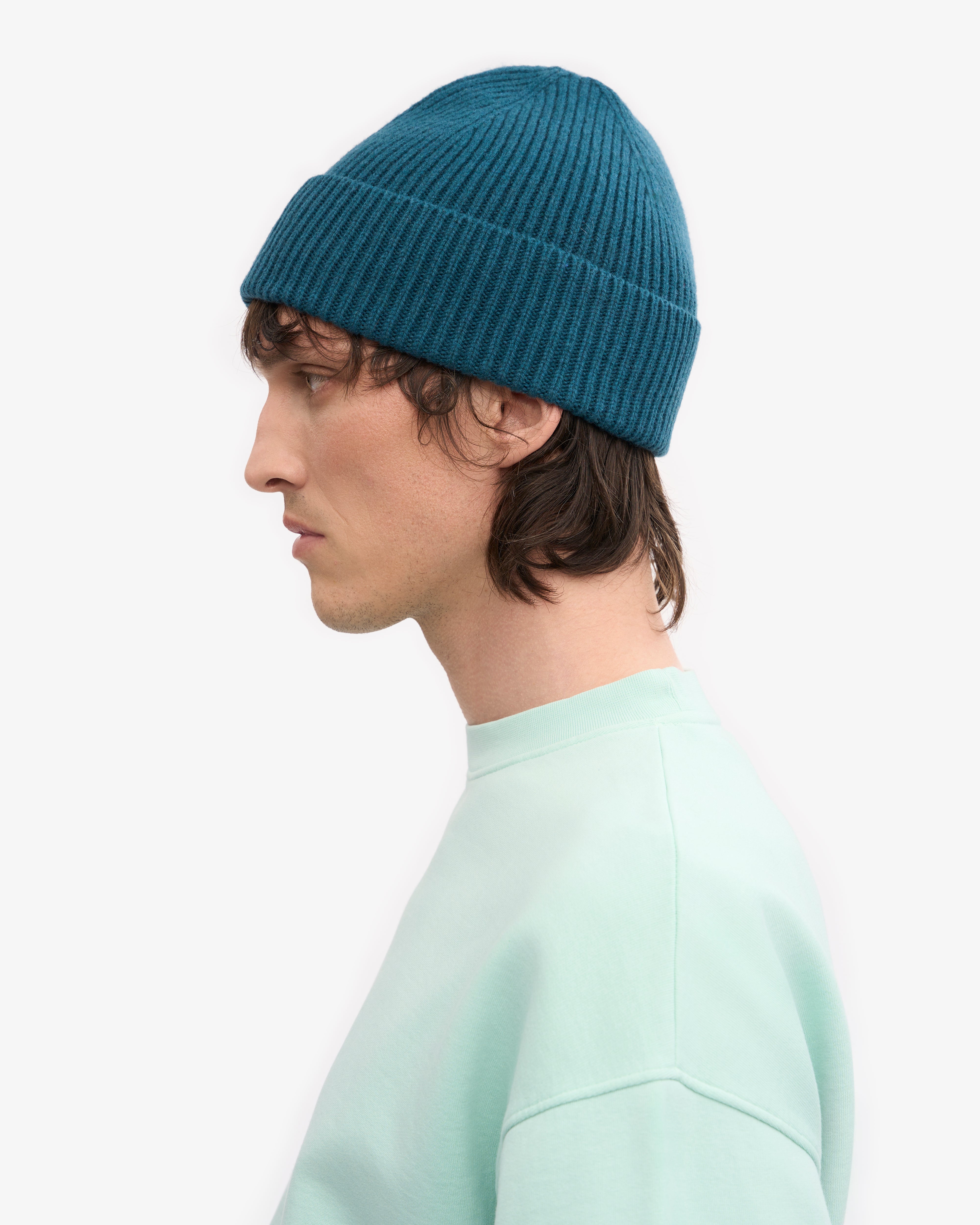 Premium Merino Wool Beanie for Men & Women - Soft Warm Winter Hat in Ocean Green - Ideal for Skiing, Hiking & Outdoor Activities