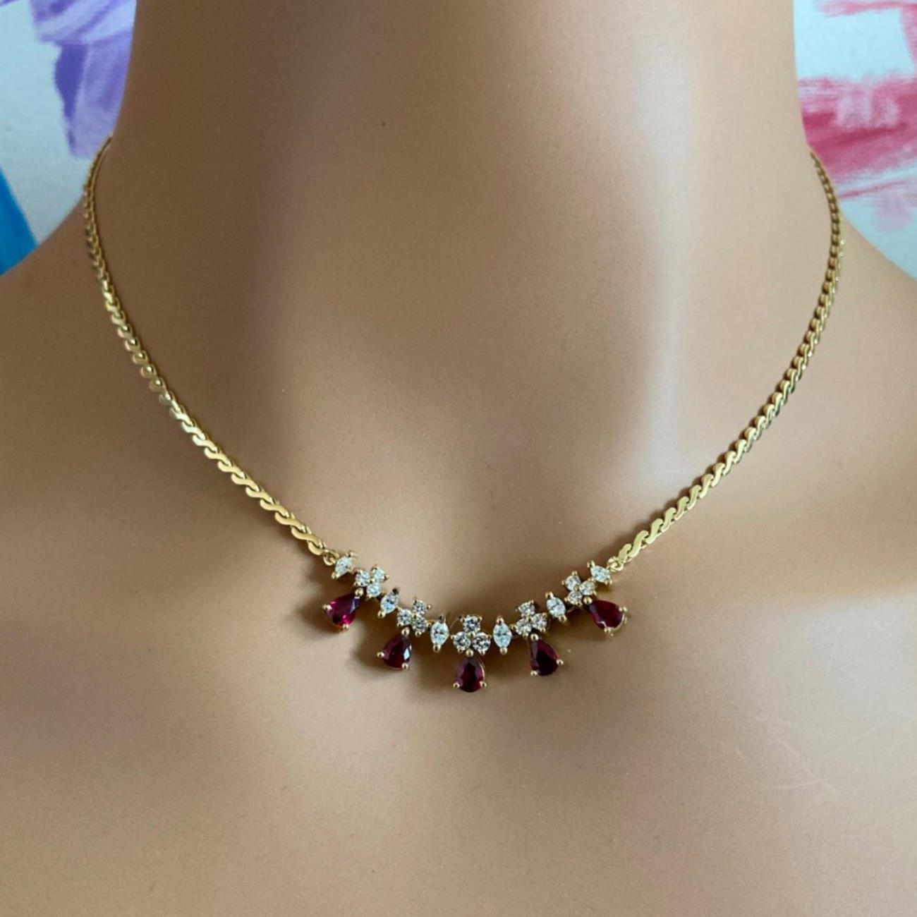 Authentic H. Stern 18k Yellow Gold White Diamond Ruby Pendant Necklace - Luxury Jewelry Gift for Women, Anniversary & Special Occasions