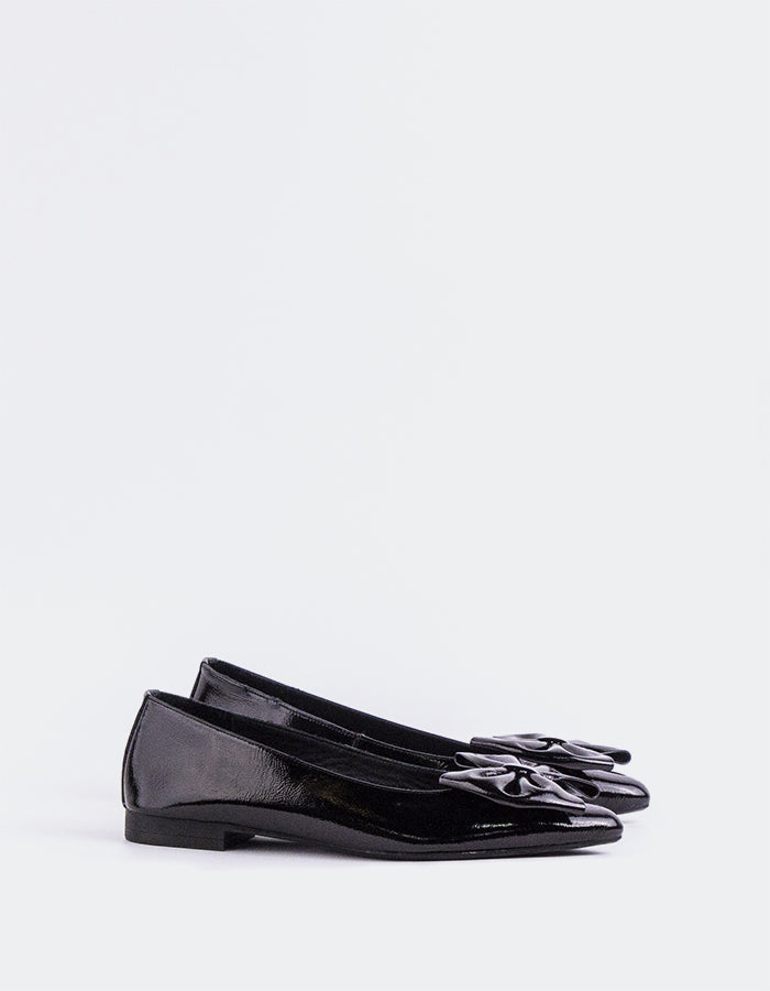Ulwin Black Patent Leather Shoes for Women - Stylish & Comfortable Dress Pumps for Work, Party & Formal Occasions