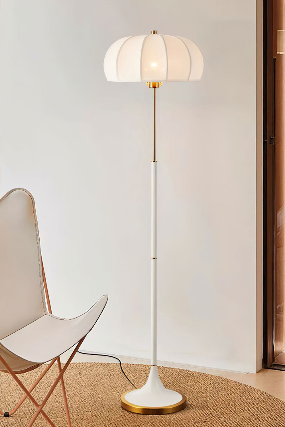 Simone Modern Floor Lamp for Living Room - Adjustable LED Standing Light with Remote Control - Perfect for Reading, Relaxing & Home Decor