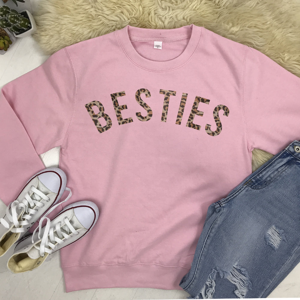 Best Friends Leopard Print Matching Sweatshirts for Women - Cute Couple Outfits for BFFs, Sisters & Couples - Perfect for Casual Wear, Photo Shoots & Gifts