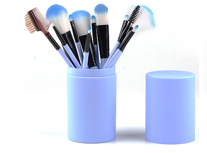 12-Piece Professional Makeup Brush Set for Face & Eye - Soft Synthetic Bristles, Vegan & Cruelty-Free - Perfect for Foundation, Blending, Contouring & More