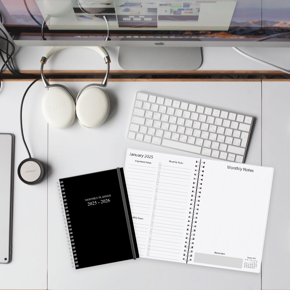 2025-2026 Monthly Planner - 2 Year Academic Planner from January 2025 to December 2026 | 7