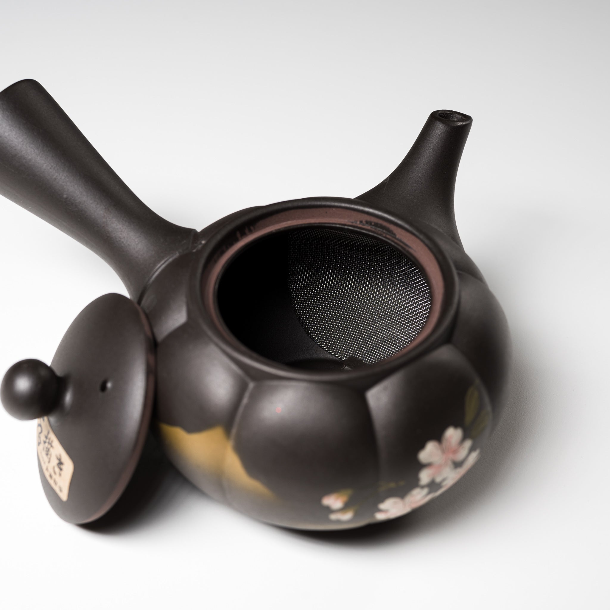 Premium Tokoname Japanese Teapot 230ml - Handcrafted Sakura Petal Design Ceramic Kyusu for Green Tea - Perfect for Tea Ceremonies, Home Brewing & Gifts