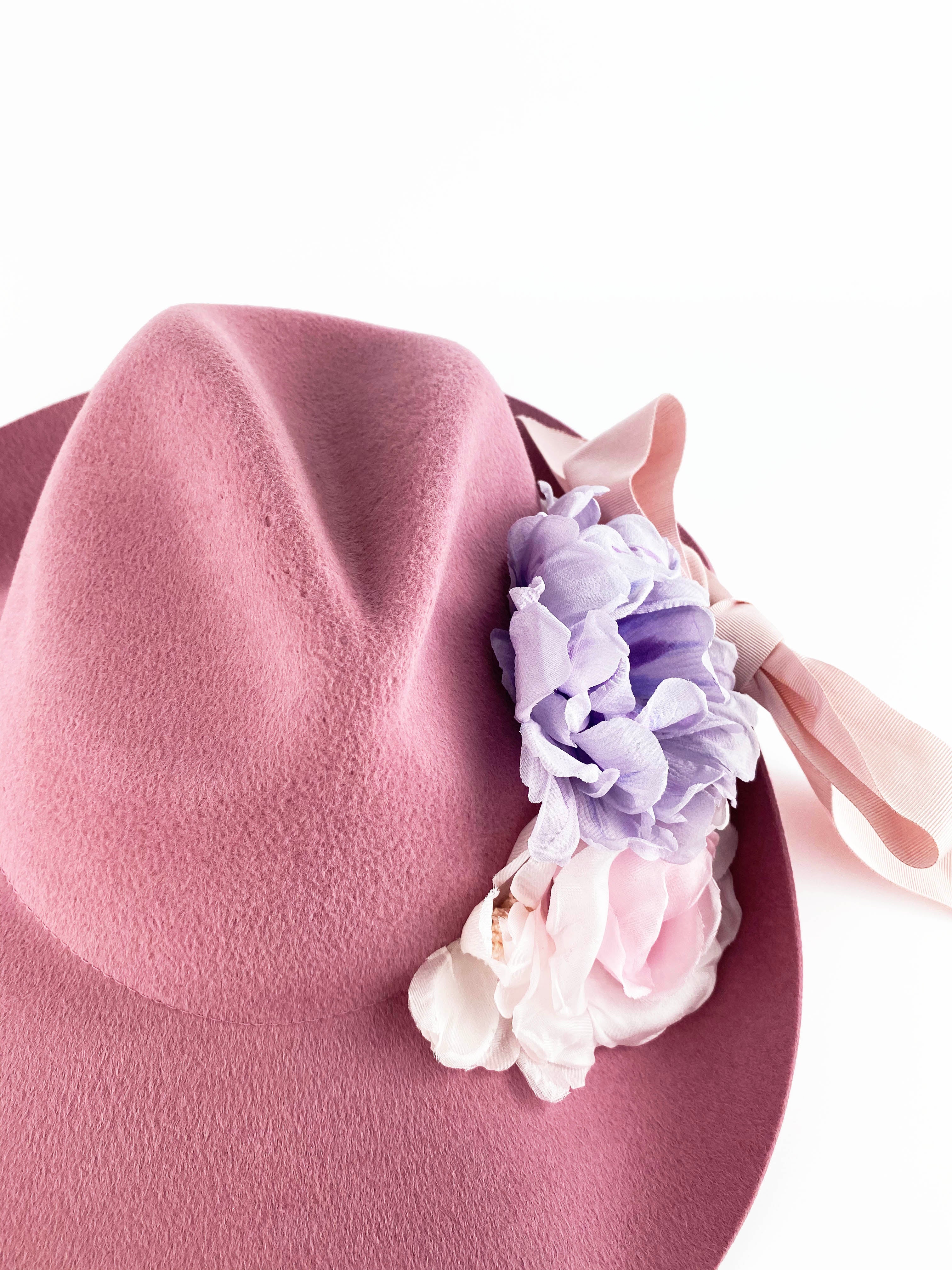 Gucci Pink Wide Brim Felt Hat with Floral Embellishments - Size 56 | Elegant Women's Fashion Accessory for Weddings, Garden Parties & Spring Outfits
