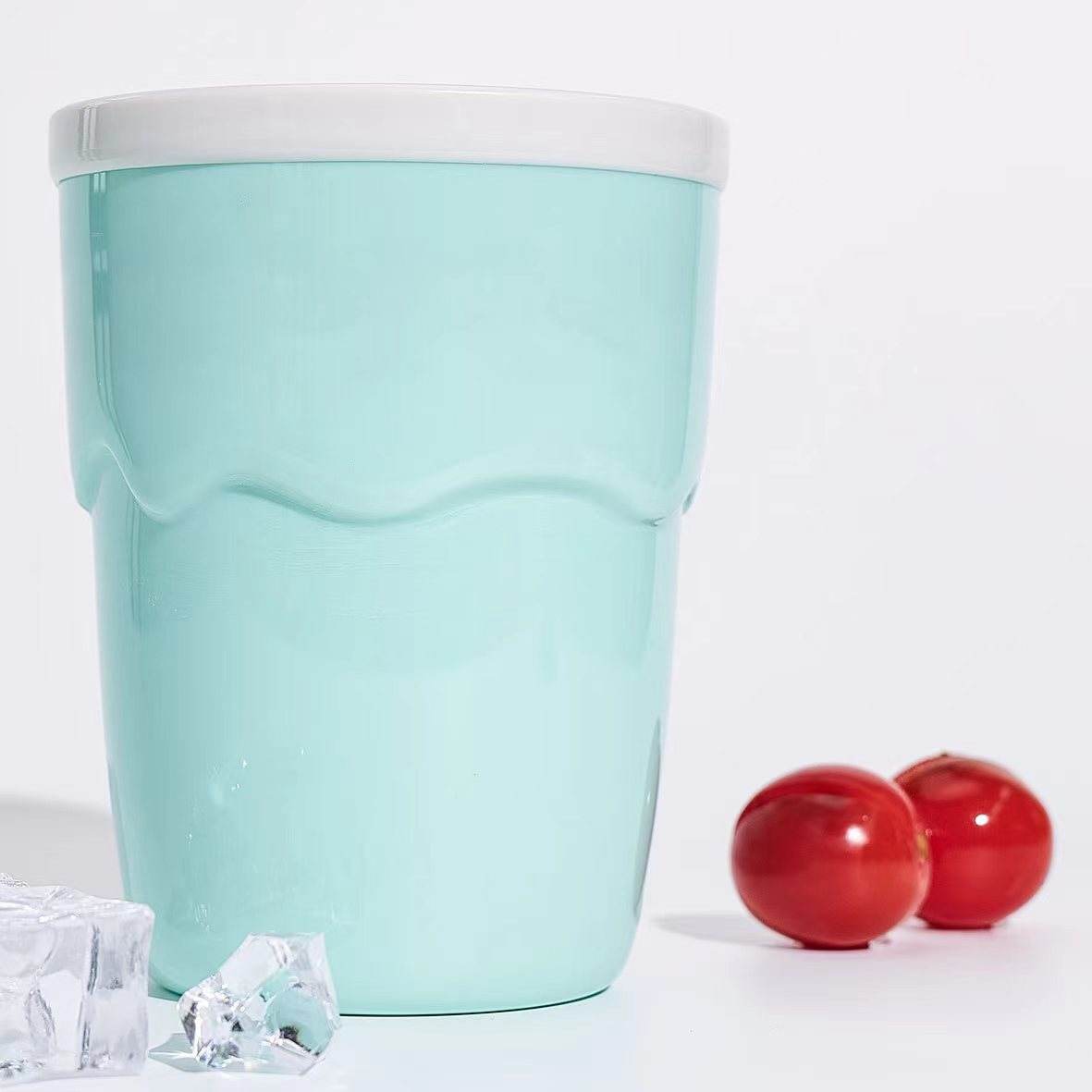 Best Instant Slushy Maker Cup - Quick & Easy Homemade Frozen Drinks Machine for Kids & Adults - Perfect for Summer Parties, BBQs, and Poolside Treats