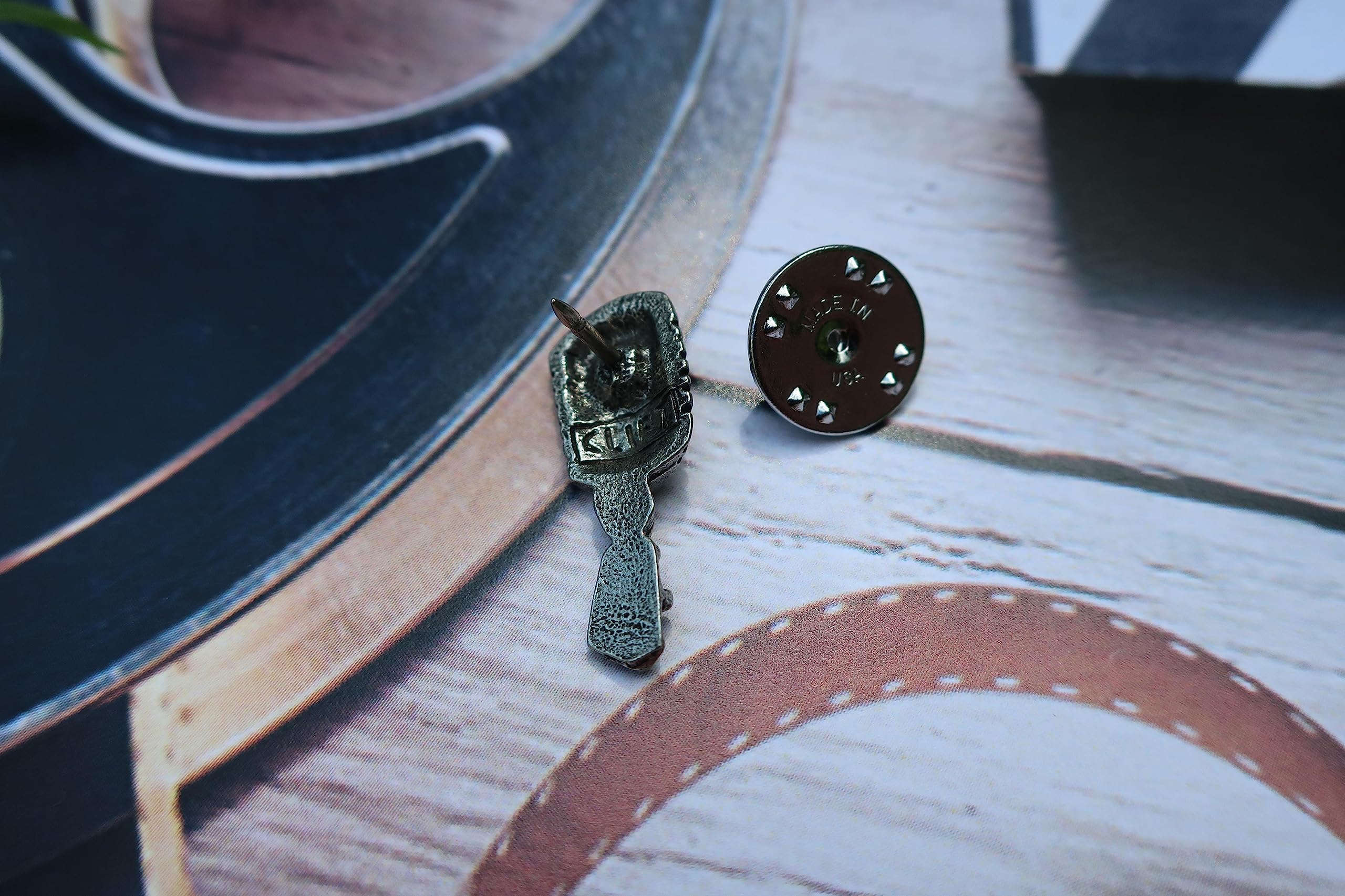 Jim Clift Design Microphone Lapel Pin - Stylish & Unique Accessory for Musicians, Podcasters & Public Speakers - Perfect for Concerts, Interviews & Professional Events