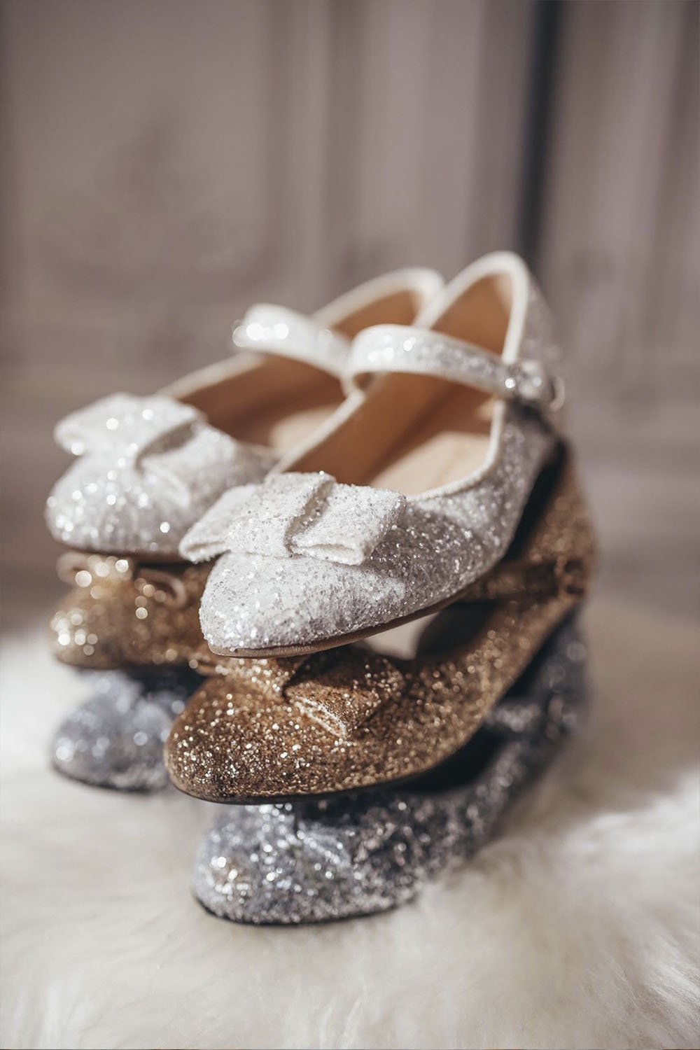 Ellen Glitter White - Sparkling Glitter for Nails, Crafts & DIY Projects | Perfect for Parties, Weddings & Holiday Decorations