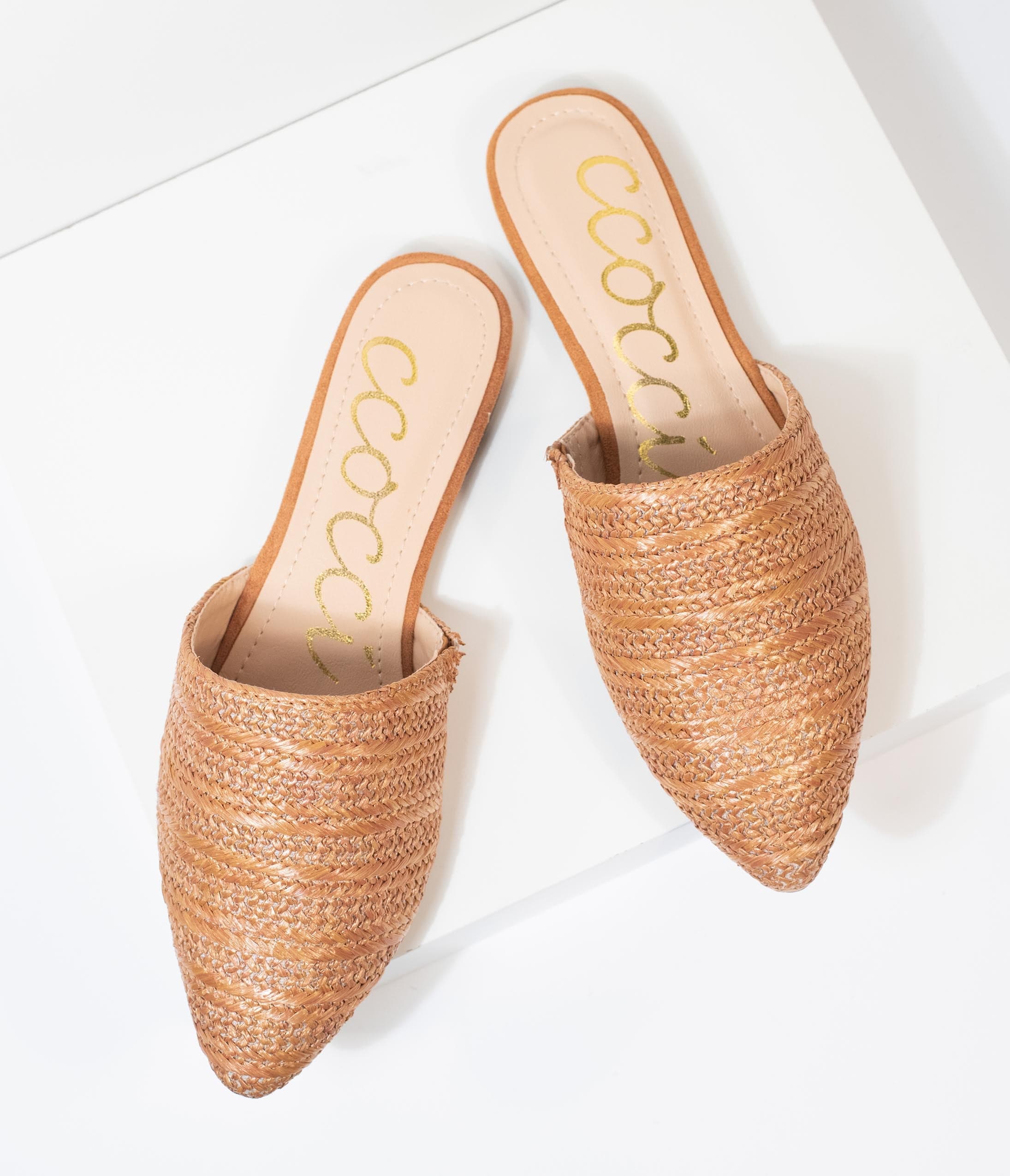 Comfortable Tan Woven Straw Slip-On Mules for Women - Summer Beach Slides, Casual Outdoor Sandals, Boho Chic House Shoes