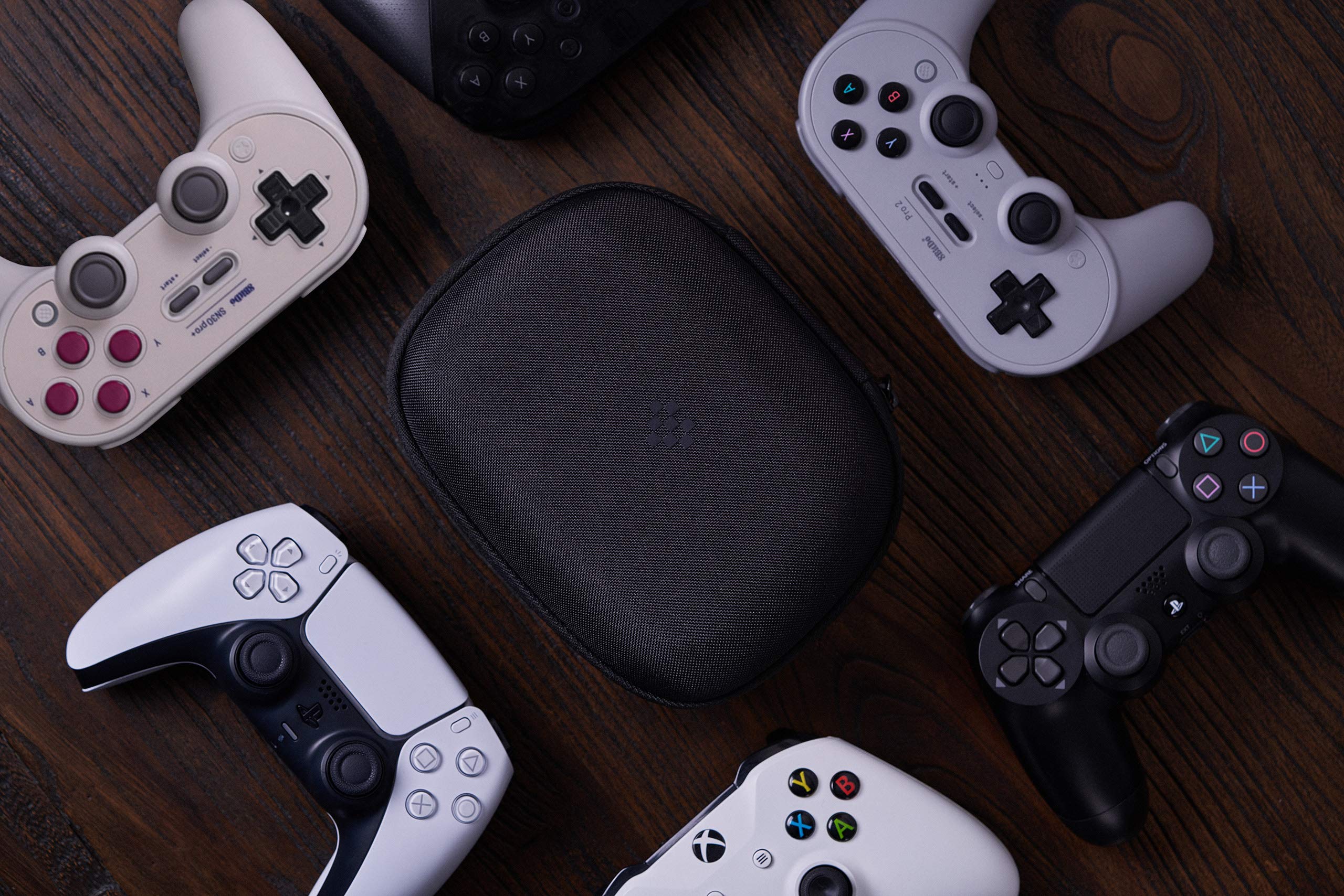8Bitdo Classic Controller Travel Case - Protective Storage for Pro 2, Sn30 Pro+, Nintendo Switch, PS5, PS4, Xbox One Controllers | Durable Hard Shell for Gaming Accessories | Perfect for Travel, Storage & Protection