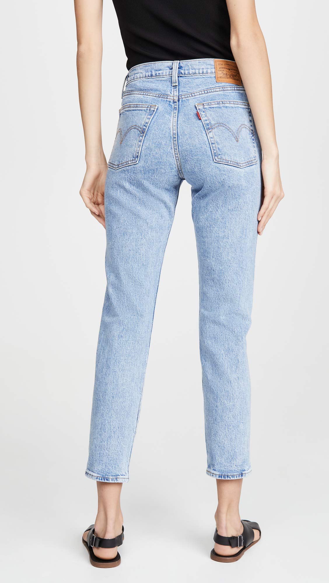 Levi's Women's Premium Wedgie Icon Fit High Waist Jeans - Vintage Denim Pants for Casual Wear & Everyday Outfits