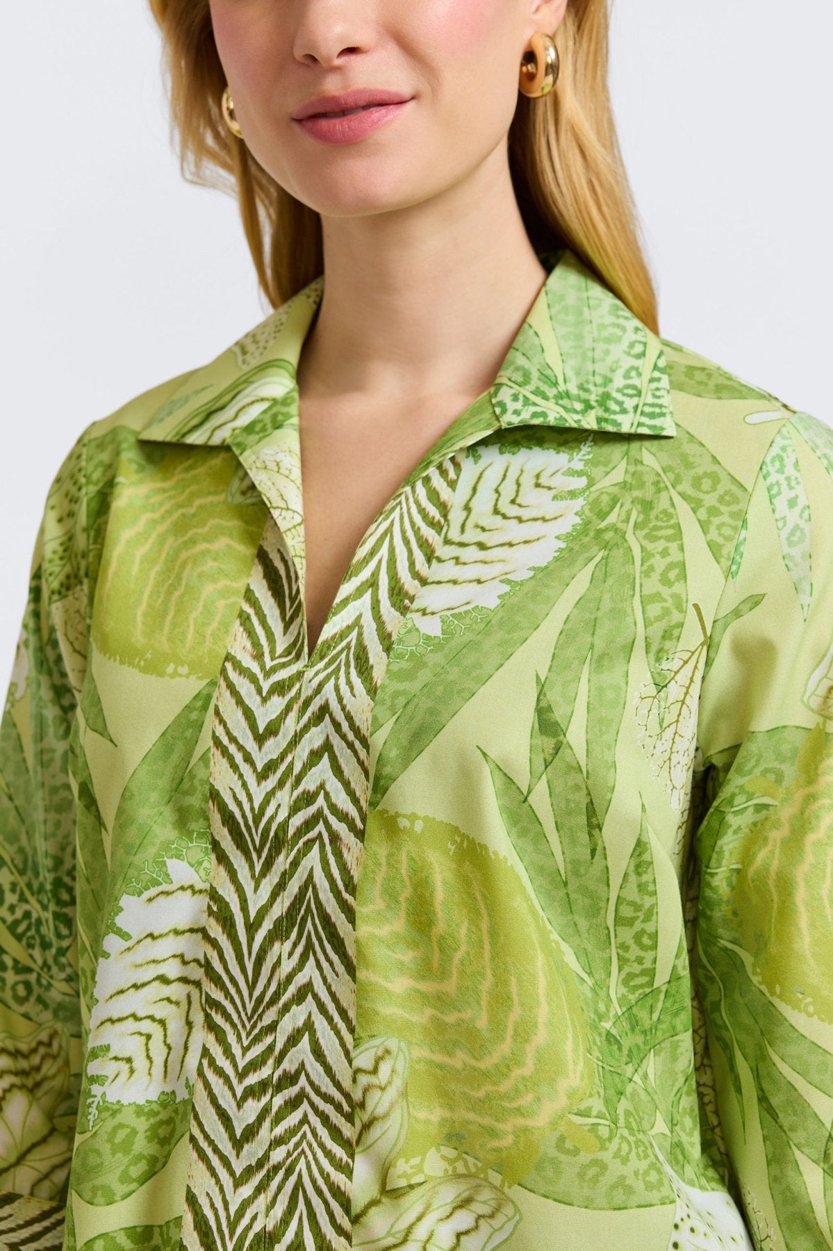 Agnes Jungle Leaves 3/4 Sleeve Popover Shirt for Women - Tropical Floral Print Casual Blouse - Perfect for Vacation, Beach Outings & Summer Fashion