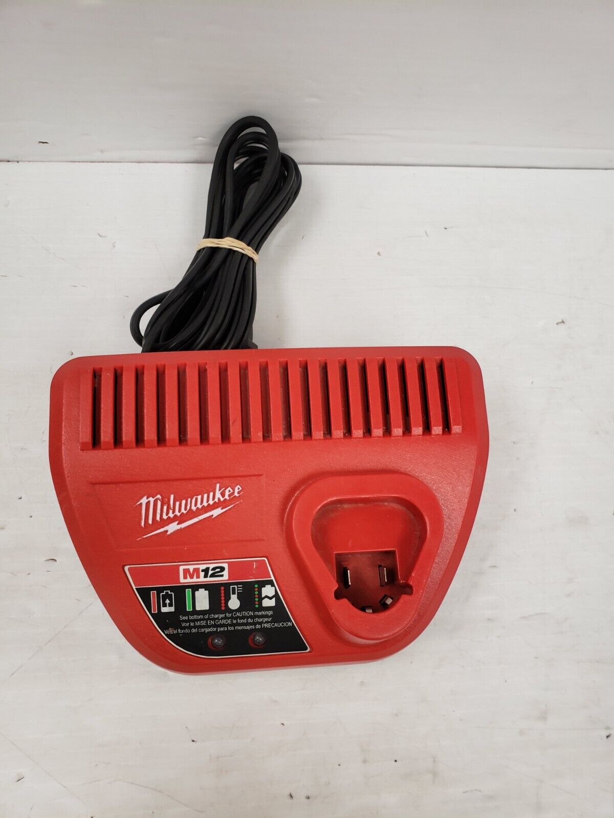 Milwaukee 48-59-2401 M18 & M12 Lithium-Ion Battery Charger - Fast Charging for Power Tools - Perfect for Construction Sites & DIY Projects