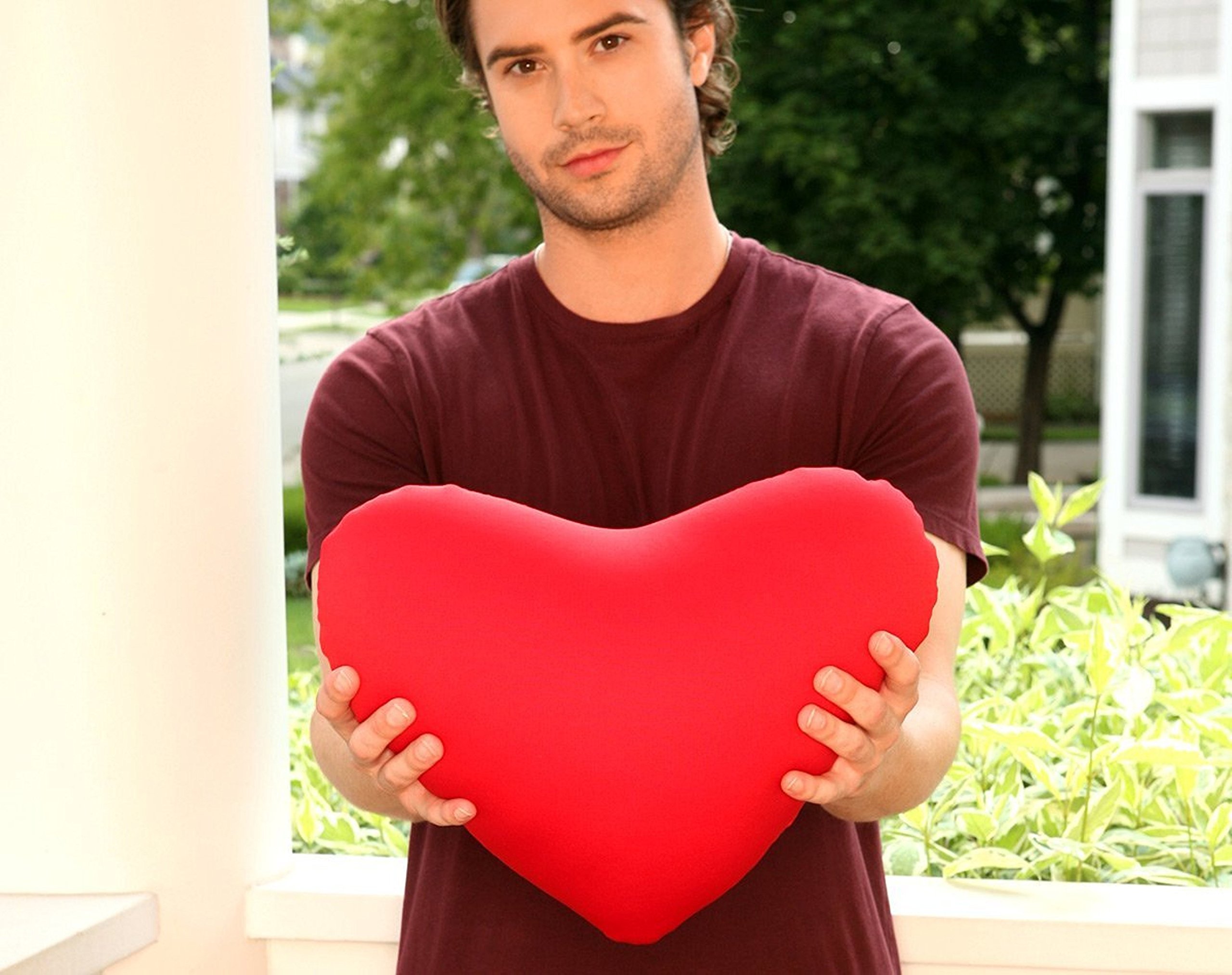 Luxury Heart-Shaped Throw Pillow - Ultra Soft Decorative Cushion for Sofa, Bed, Couch - Romantic Home Decor Gift for Valentine's Day, Anniversary - 1 Pack (Red)