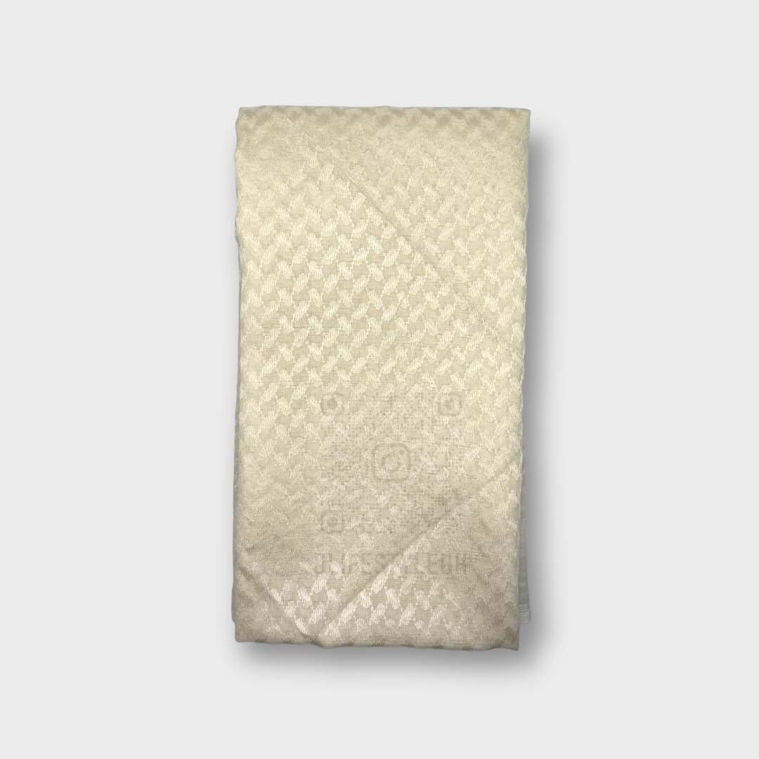 Authentic Arab Cream Shemagh Scarf - Soft Cotton Keffiyeh for Men & Women - Perfect for Desert Travel, Outdoor Adventures & Cultural Events