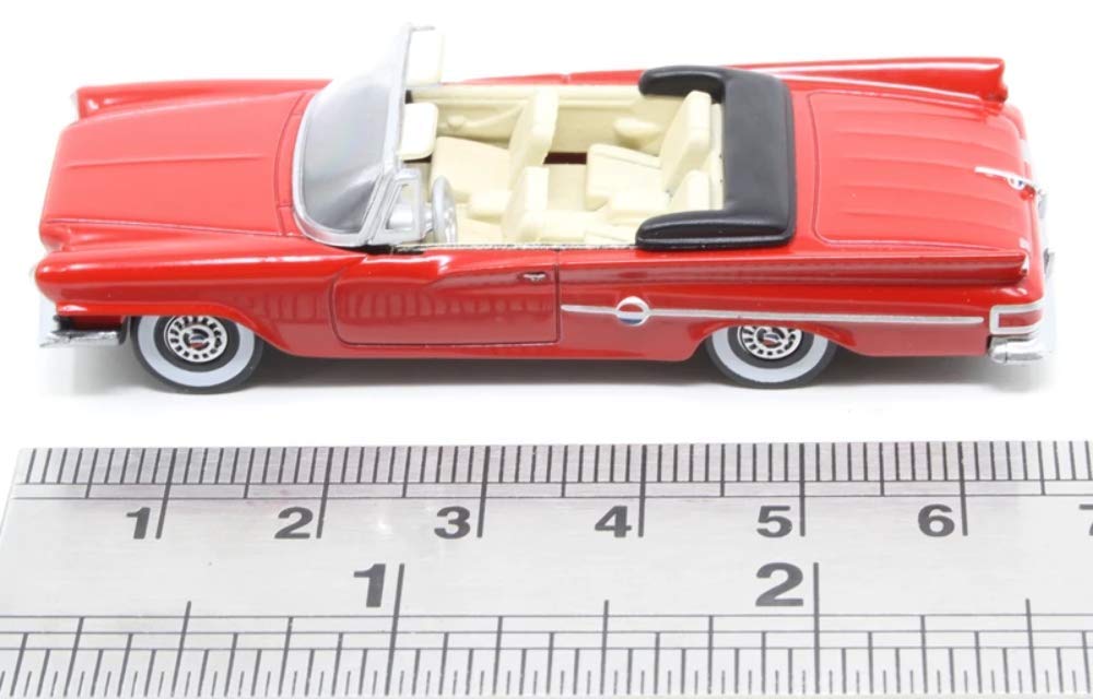 1961 Chrysler 300 Convertible Diecast Model Car 1/87 HO Scale - Mardi Gras Red - Collectible Vintage American Muscle Car for Display & Gifts