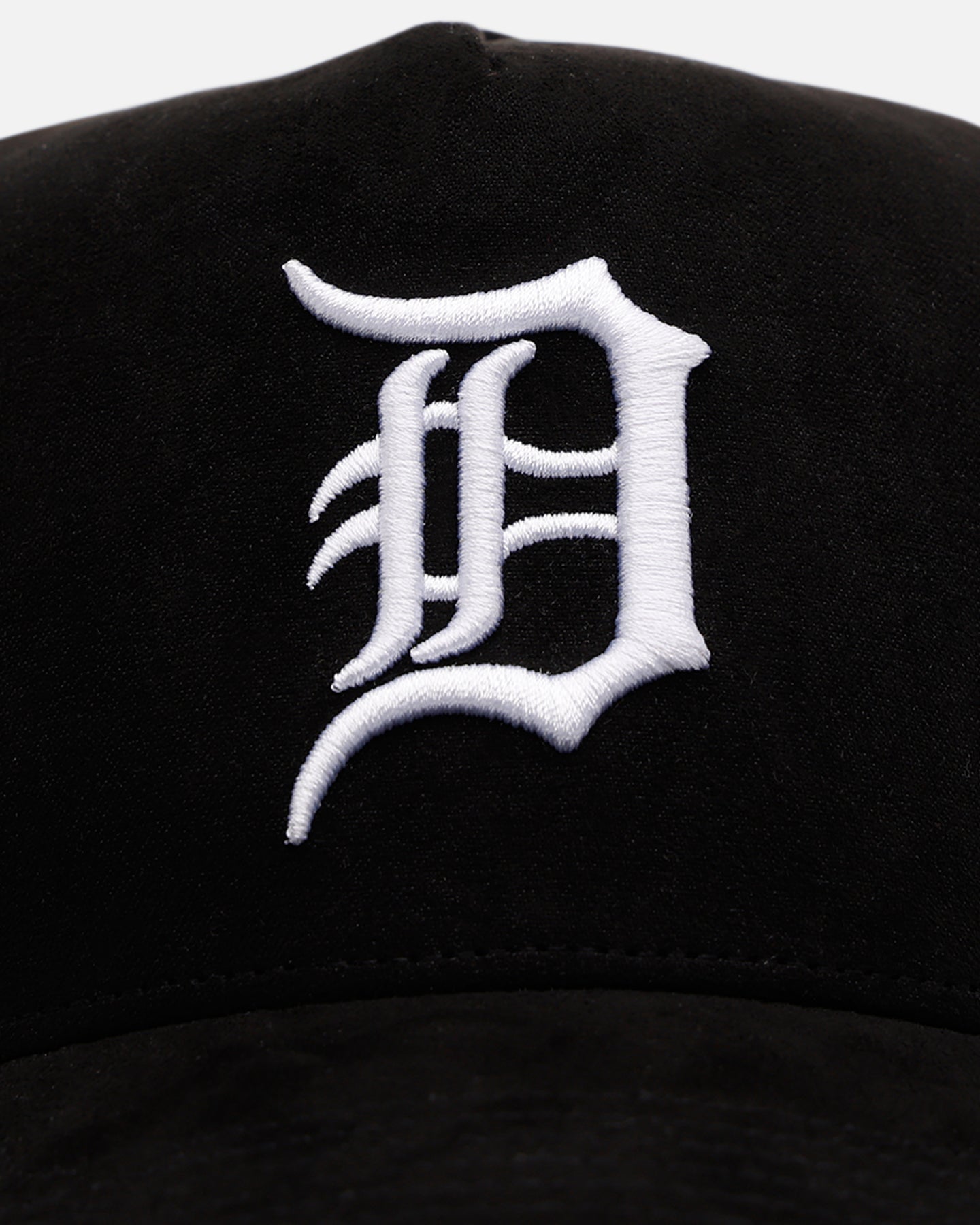 47 Brand Detroit Tigers 'Ultrasuede' 47 MVP Strapback Hat - Black & White Adjustable Baseball Cap for Men - Perfect for Game Day, Casual Wear & Sports Fans
